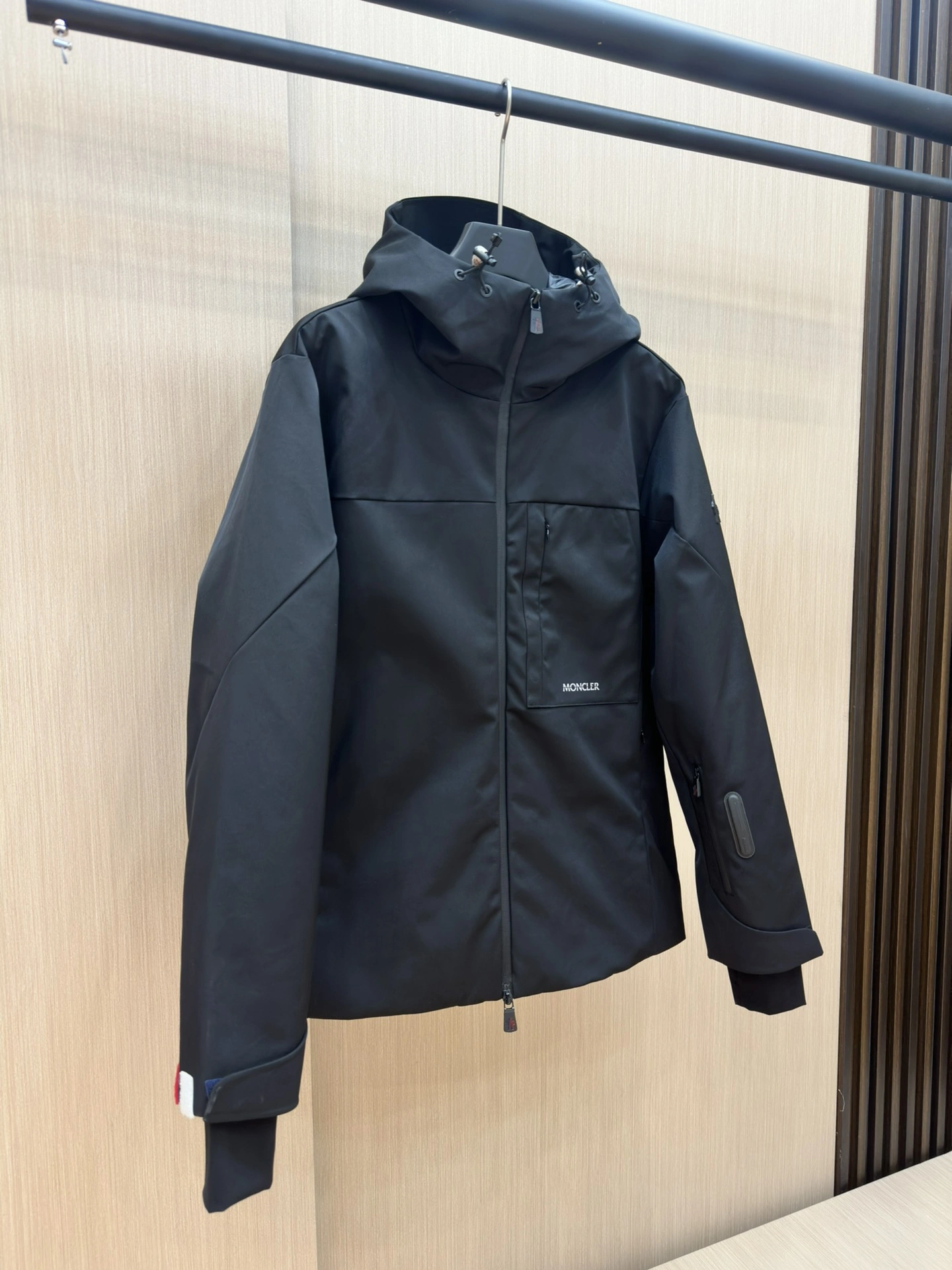 UrbanChic Moncler Down Jackets 145822