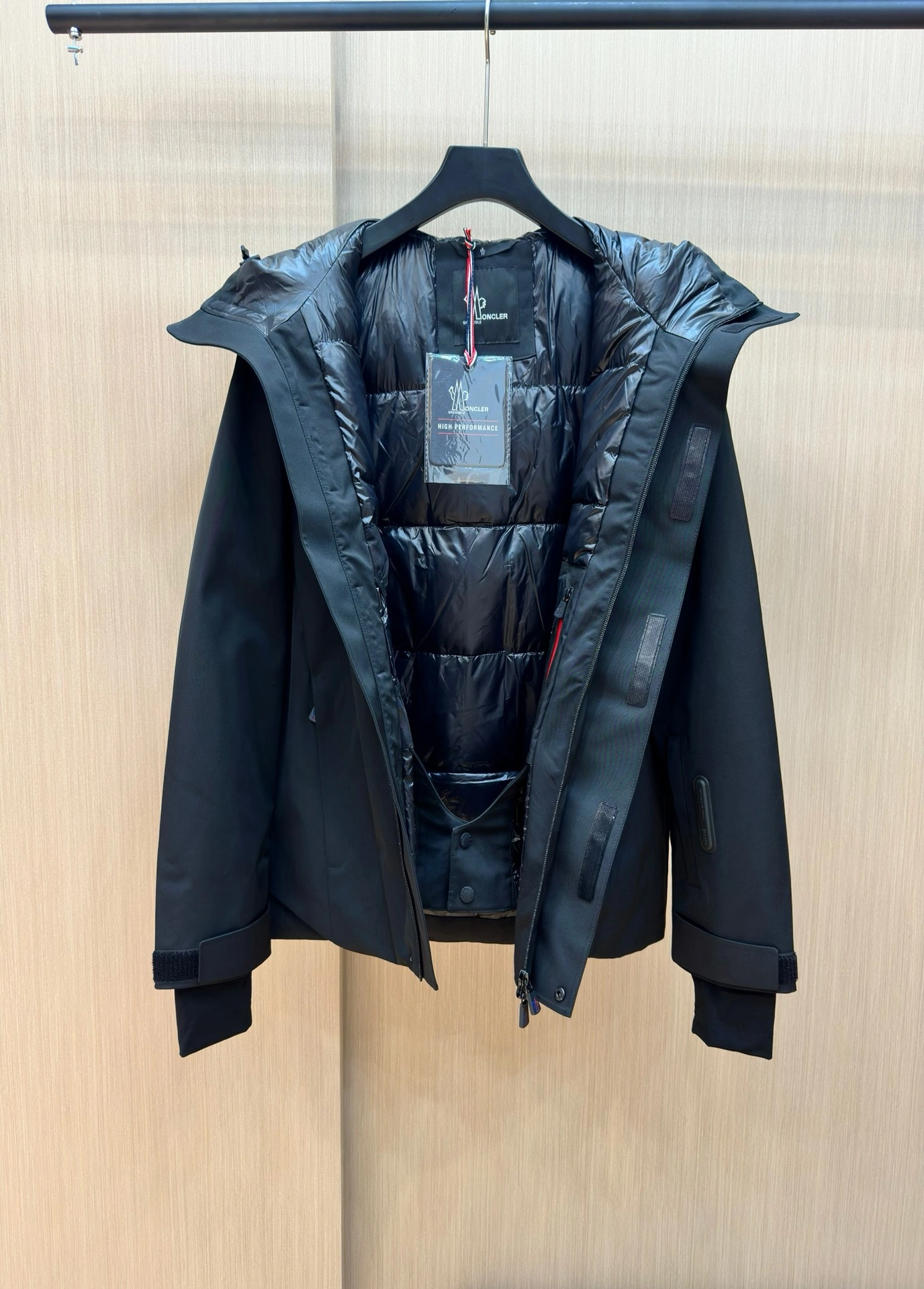 Compact Moncler Down Jackets 145823