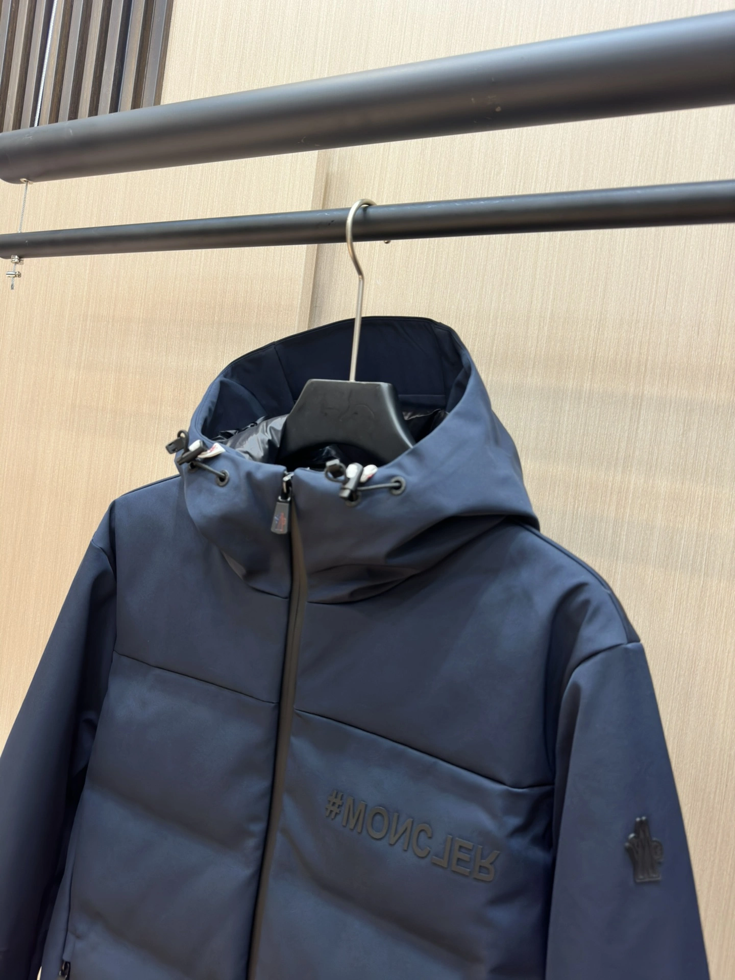 Moncler Down Jackets Chic 145817