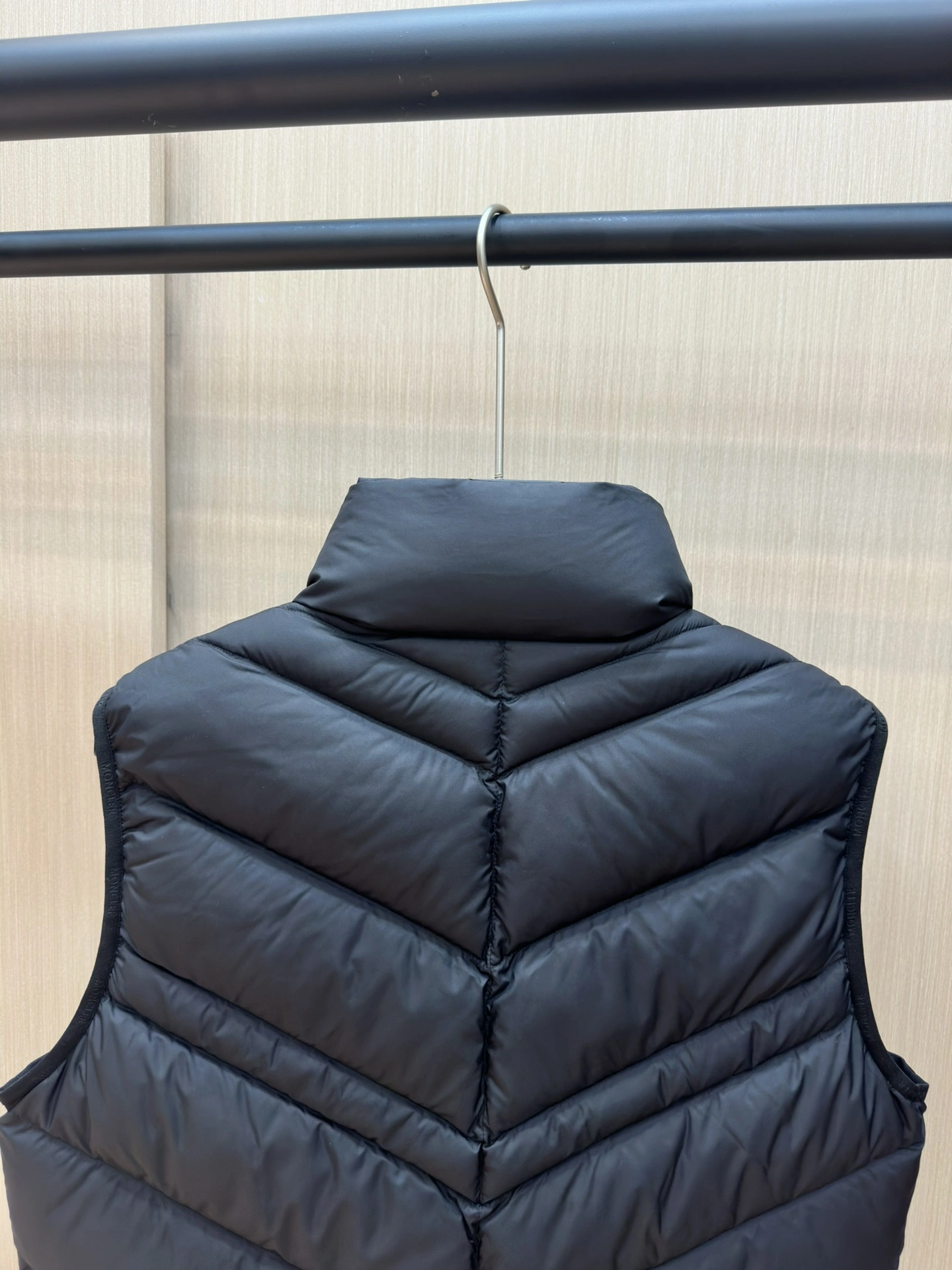 Moncler Down Jackets Resilient 145820