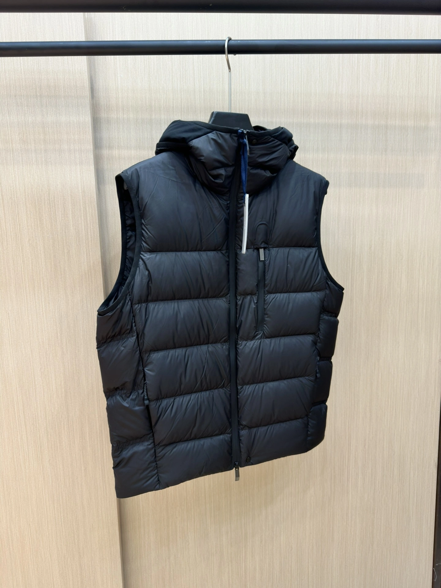 Compact Moncler Down Jackets 145815