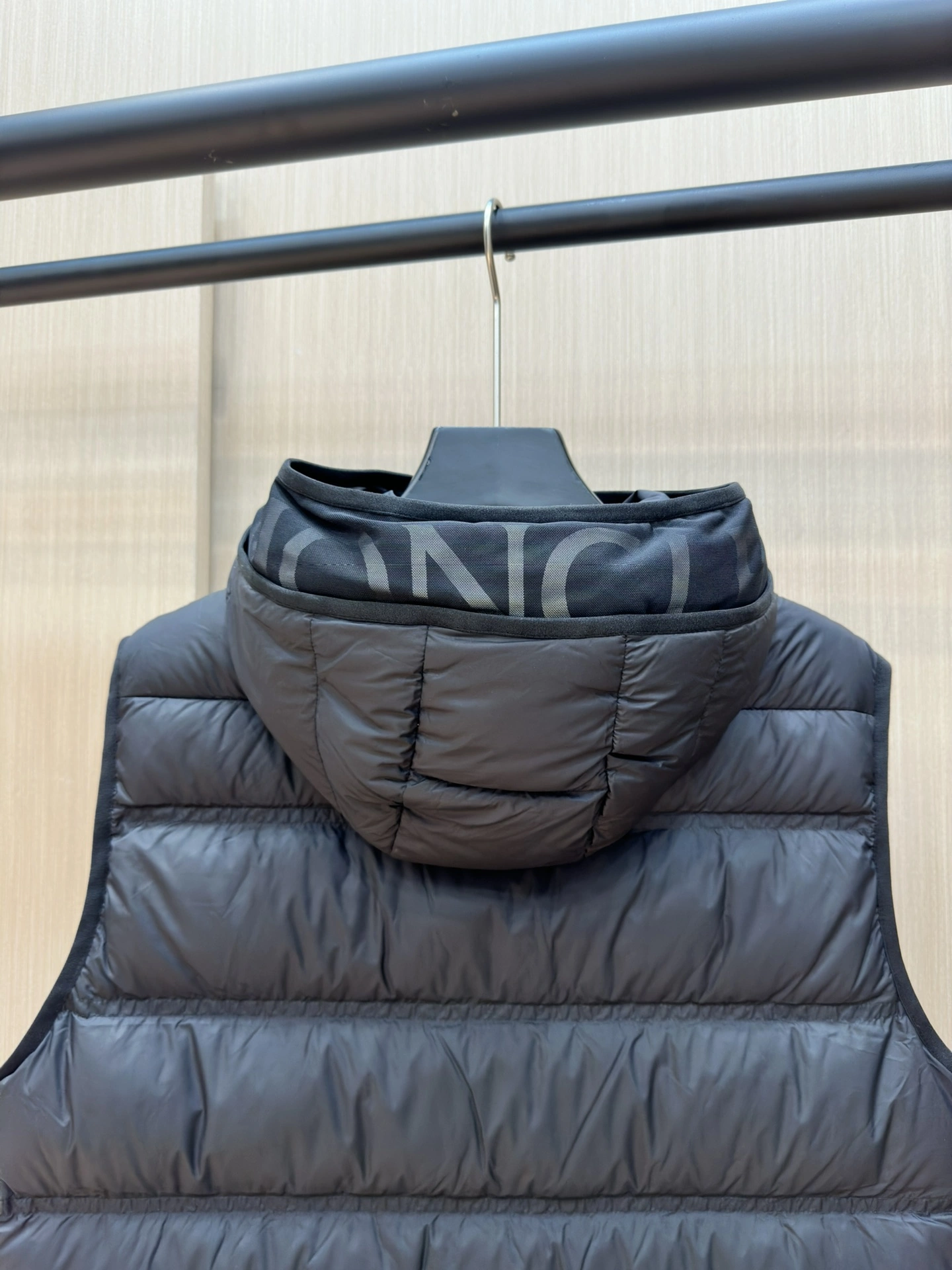 Compact Moncler Down Jackets 145815