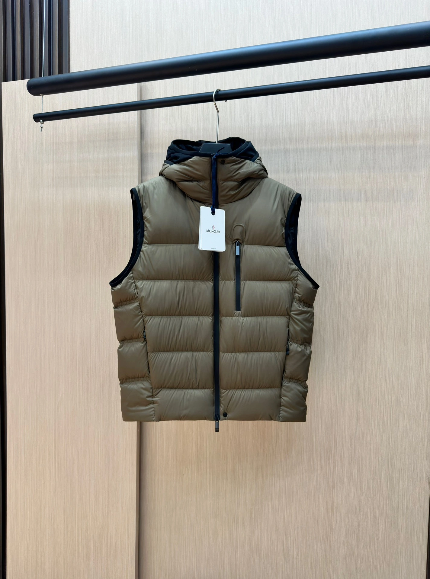 Moncler Down Jackets Affordable 145819