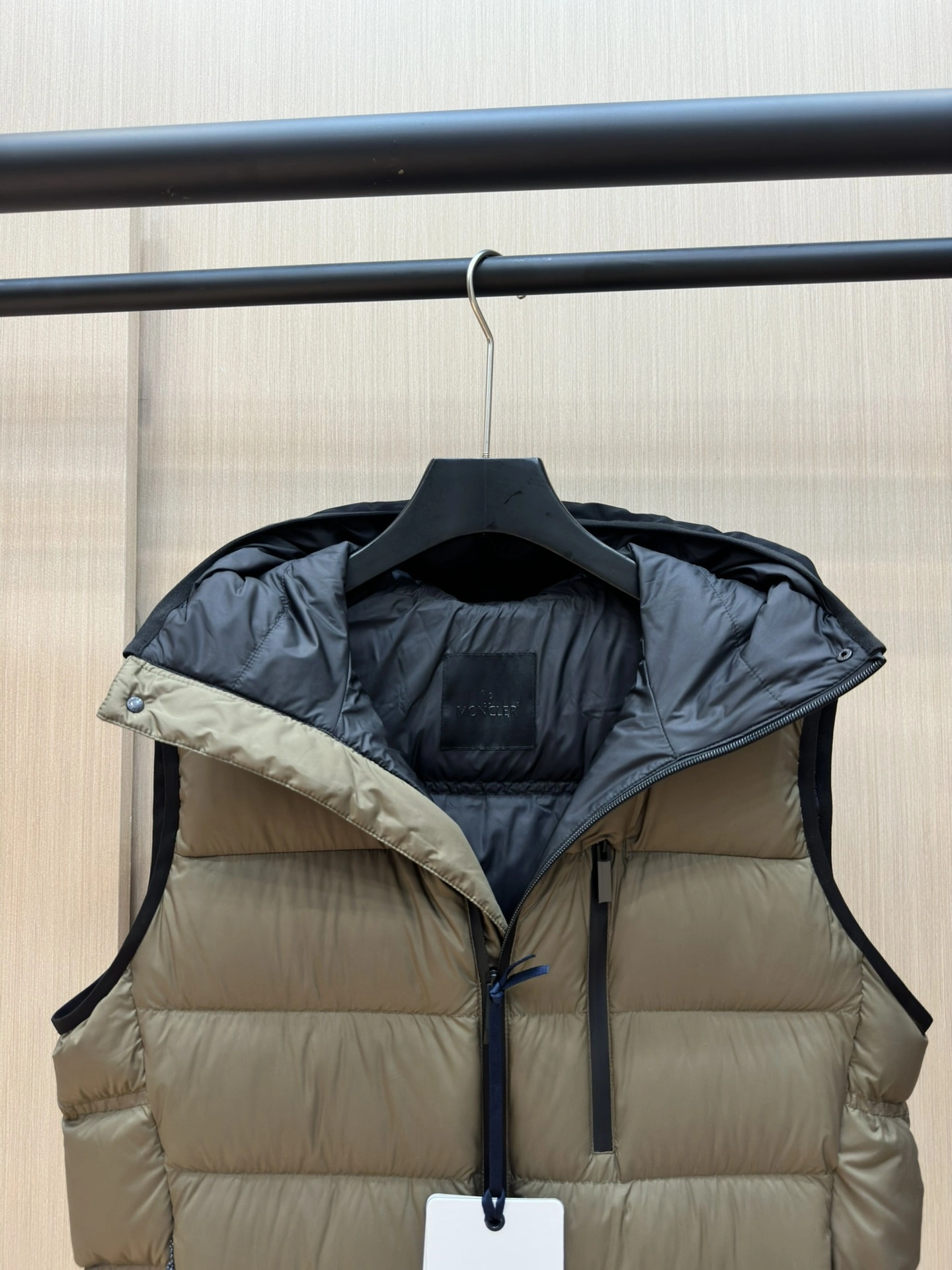 Moncler Down Jackets Affordable 145819