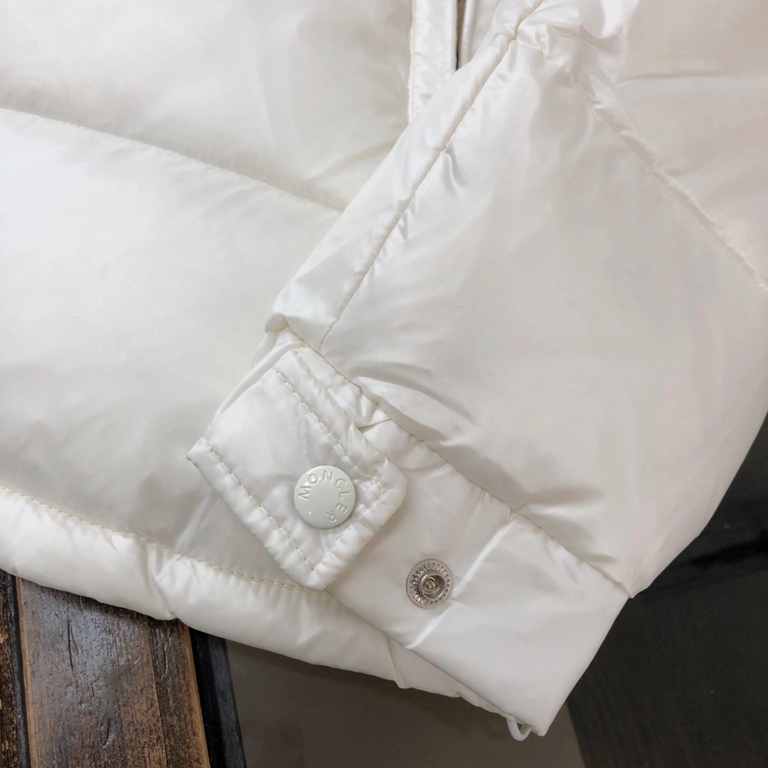 Moncler Down Jackets TopPick 145812