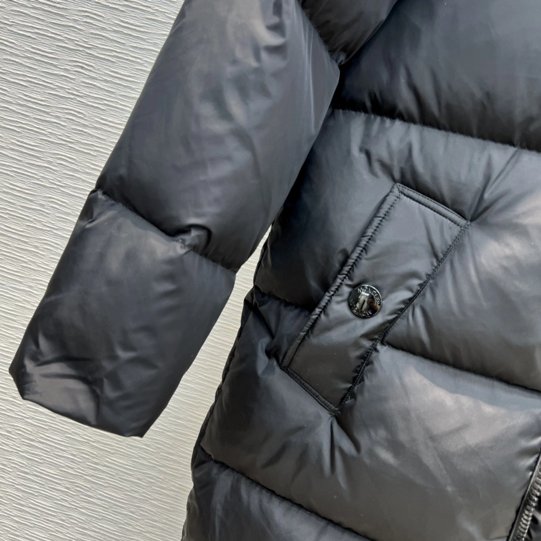 Moncler Down Jackets Reliable 145810