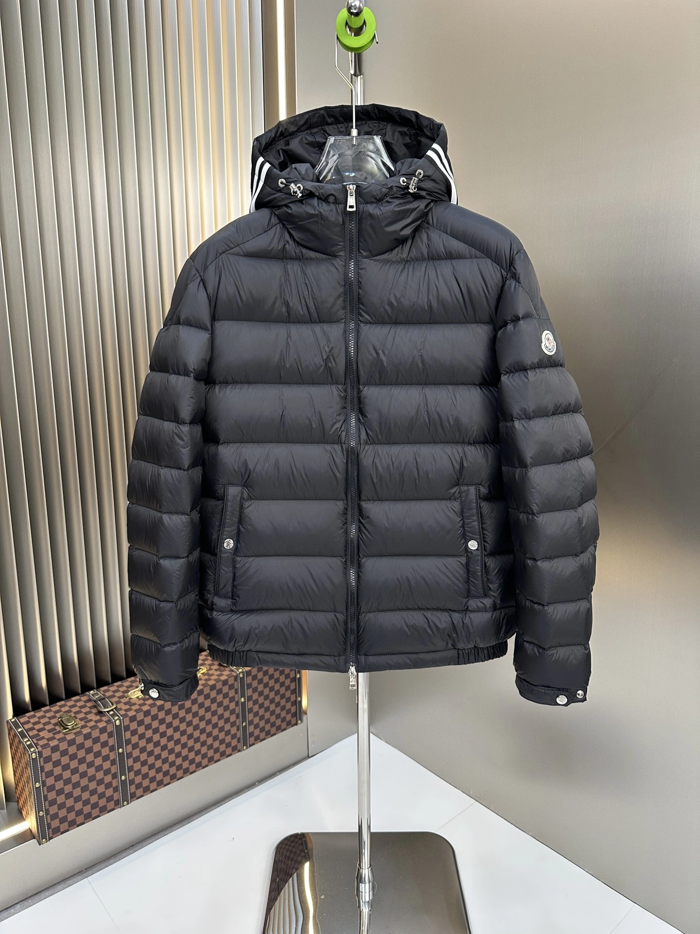SmartChoice Moncler Down Jackets 145807