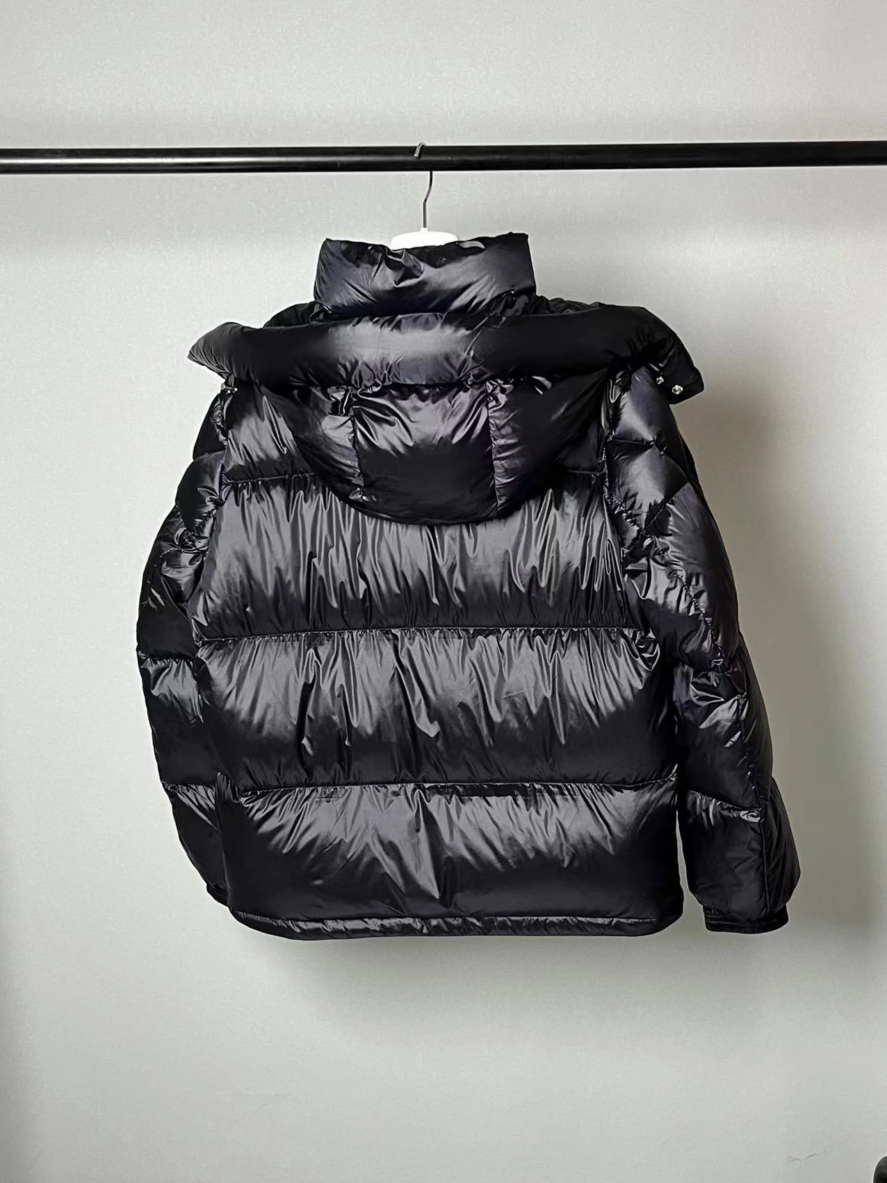 FlexibleFit Moncler Down Jackets 145802