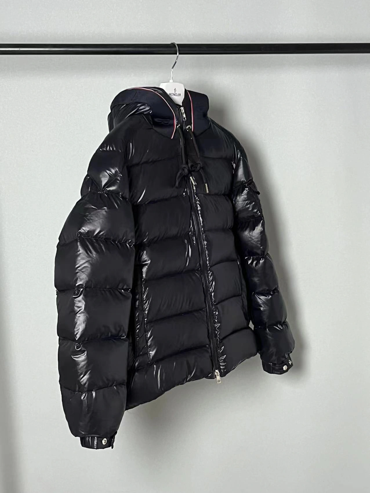 Durable Moncler Down Jackets 145804