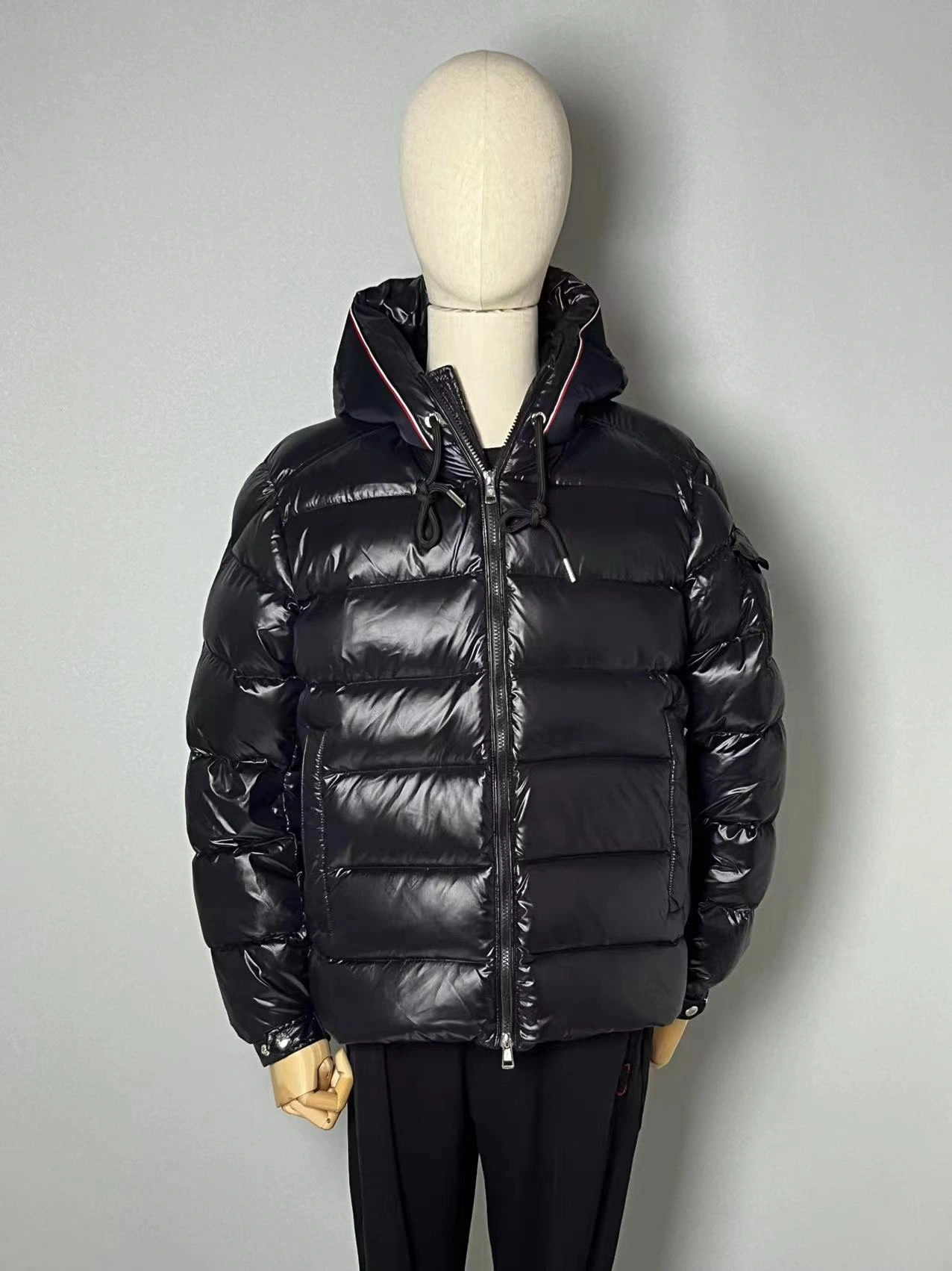 Durable Moncler Down Jackets 145804