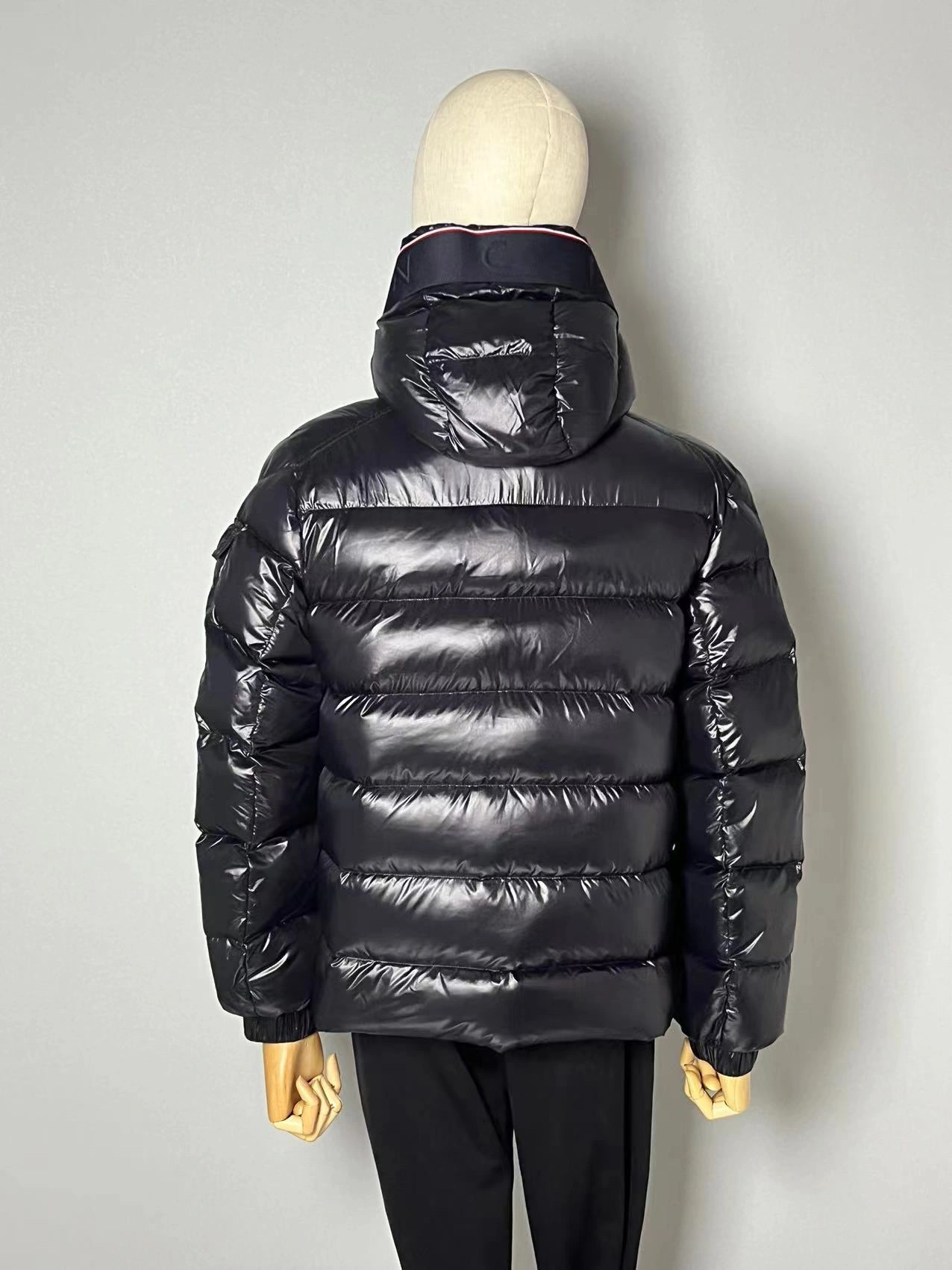 Durable Moncler Down Jackets 145804
