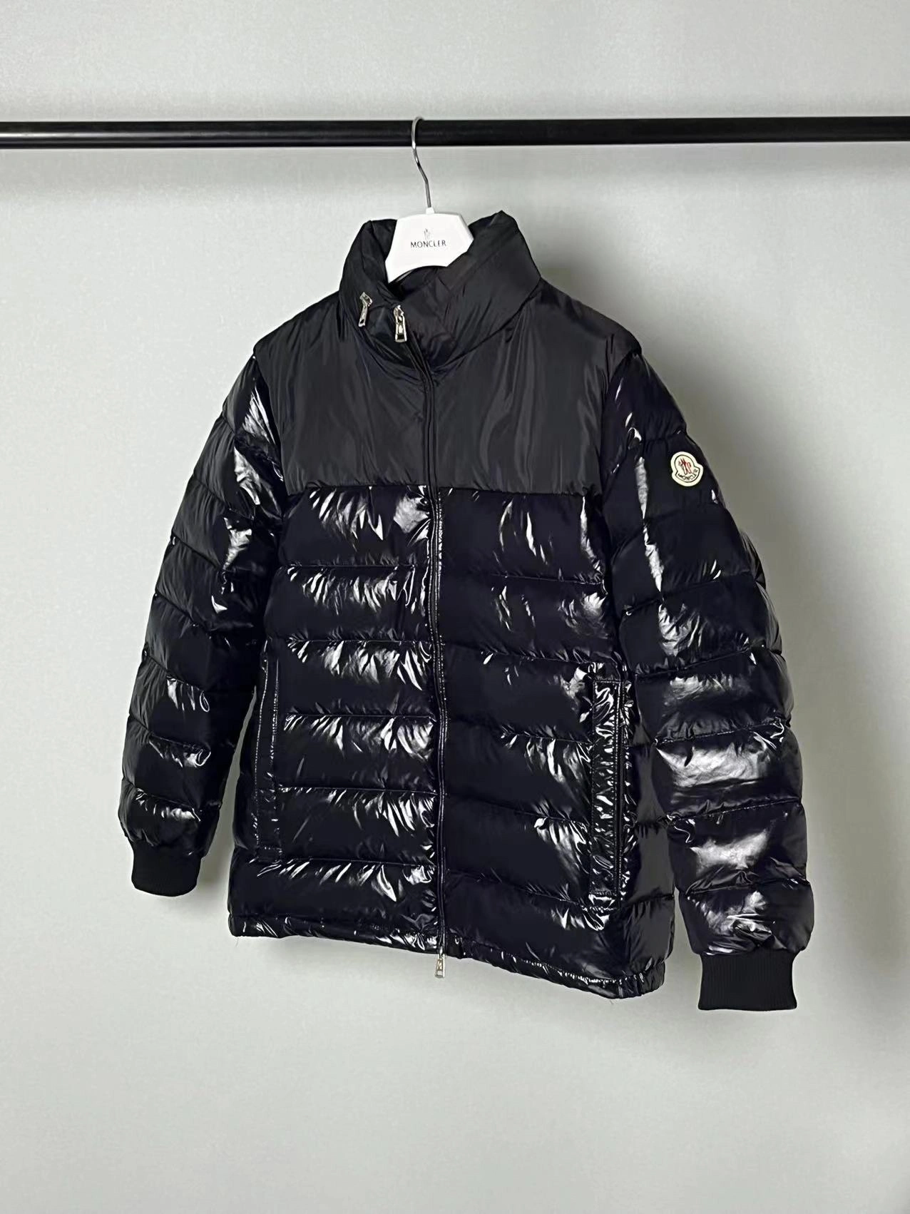 Moncler Down Jackets Breathable 145801