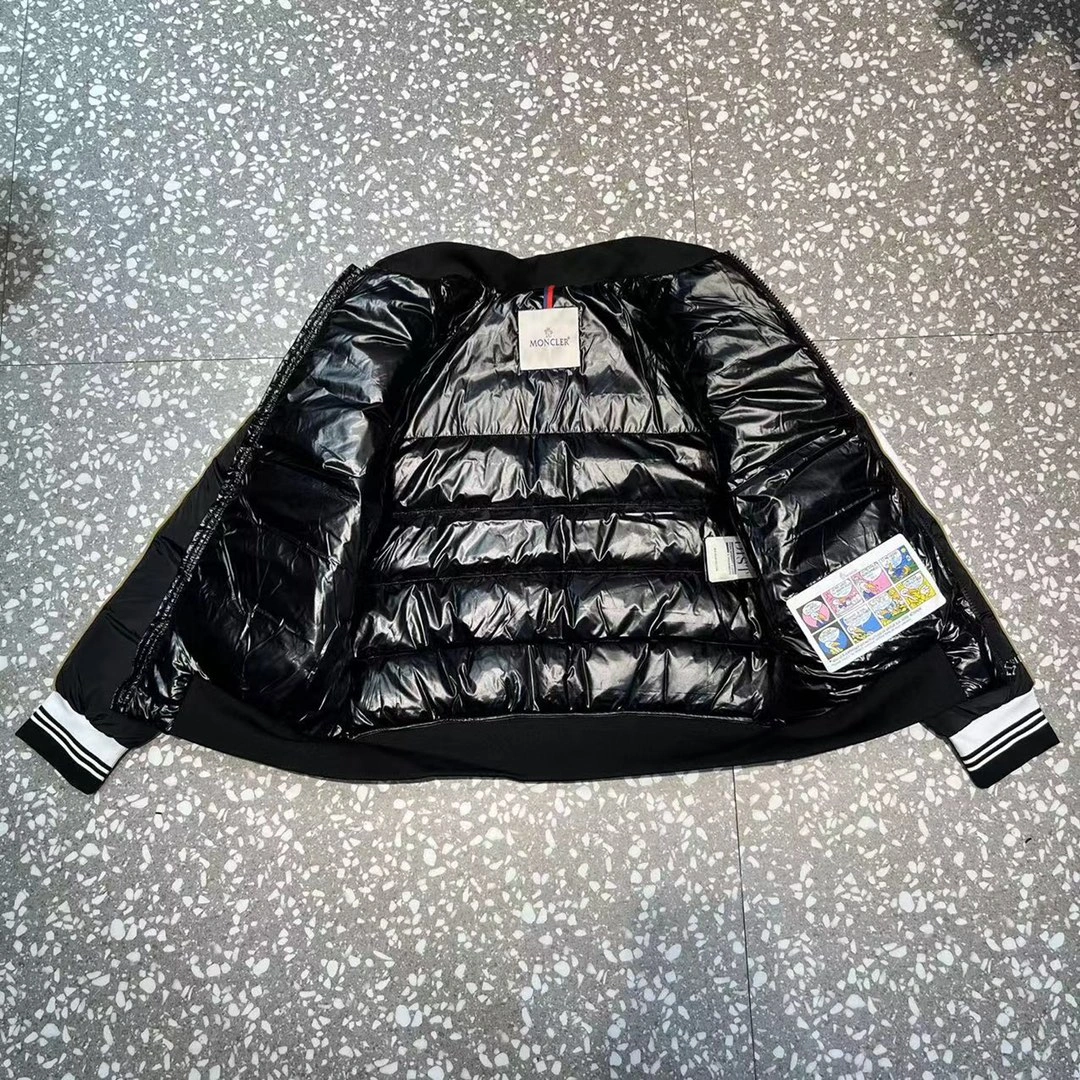 Moncler Down Jackets Original 145790