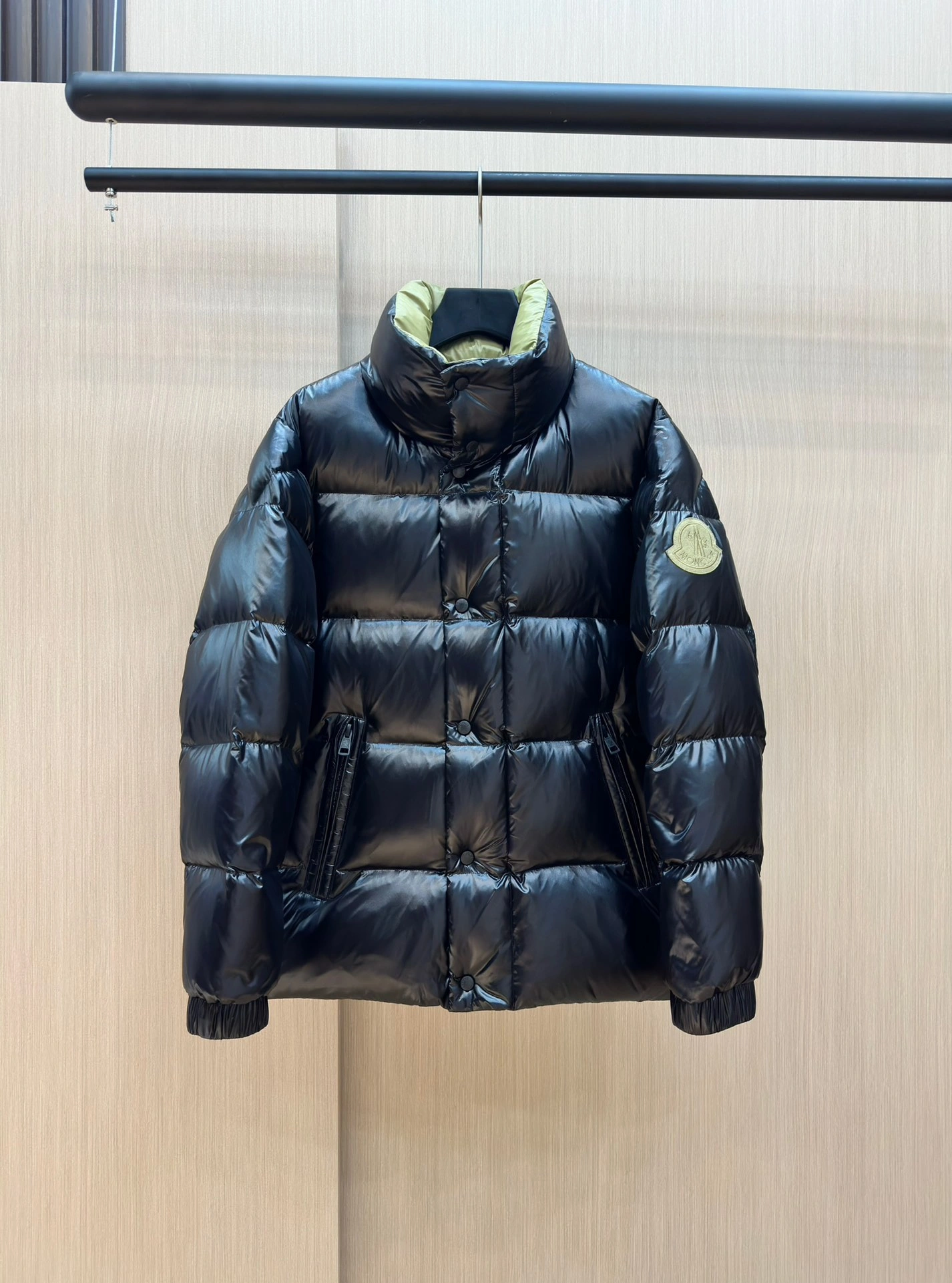 Moncler Down Jackets FreshLook 145797