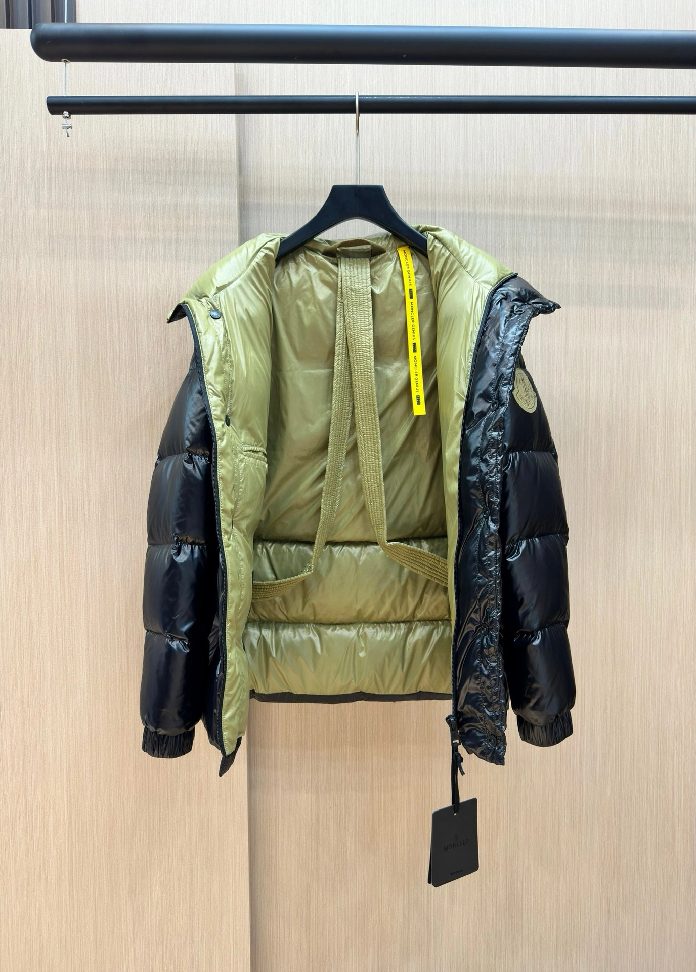 Moncler Down Jackets FreshLook 145797
