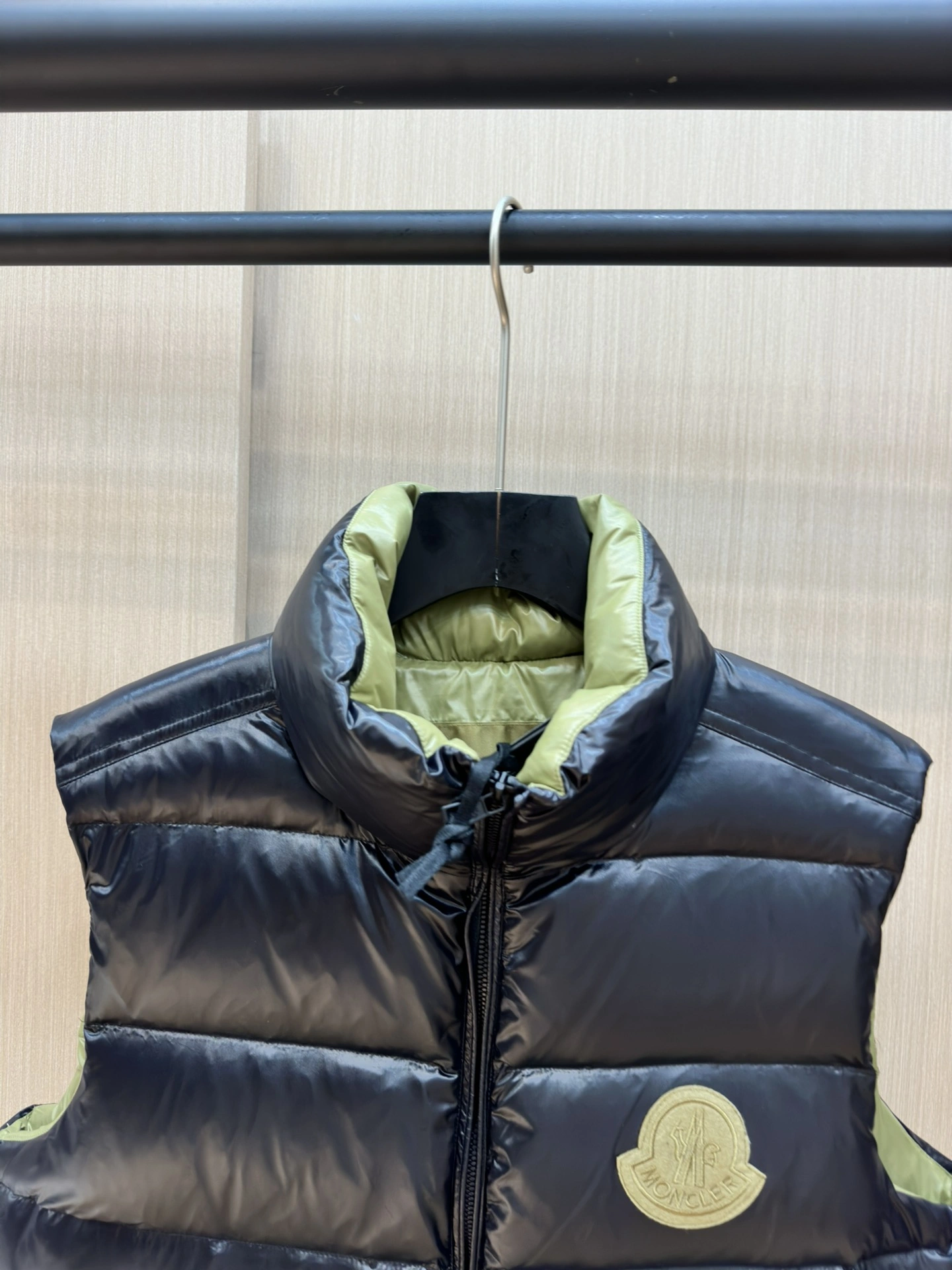 Moncler Down Jackets WaterResistant 145798