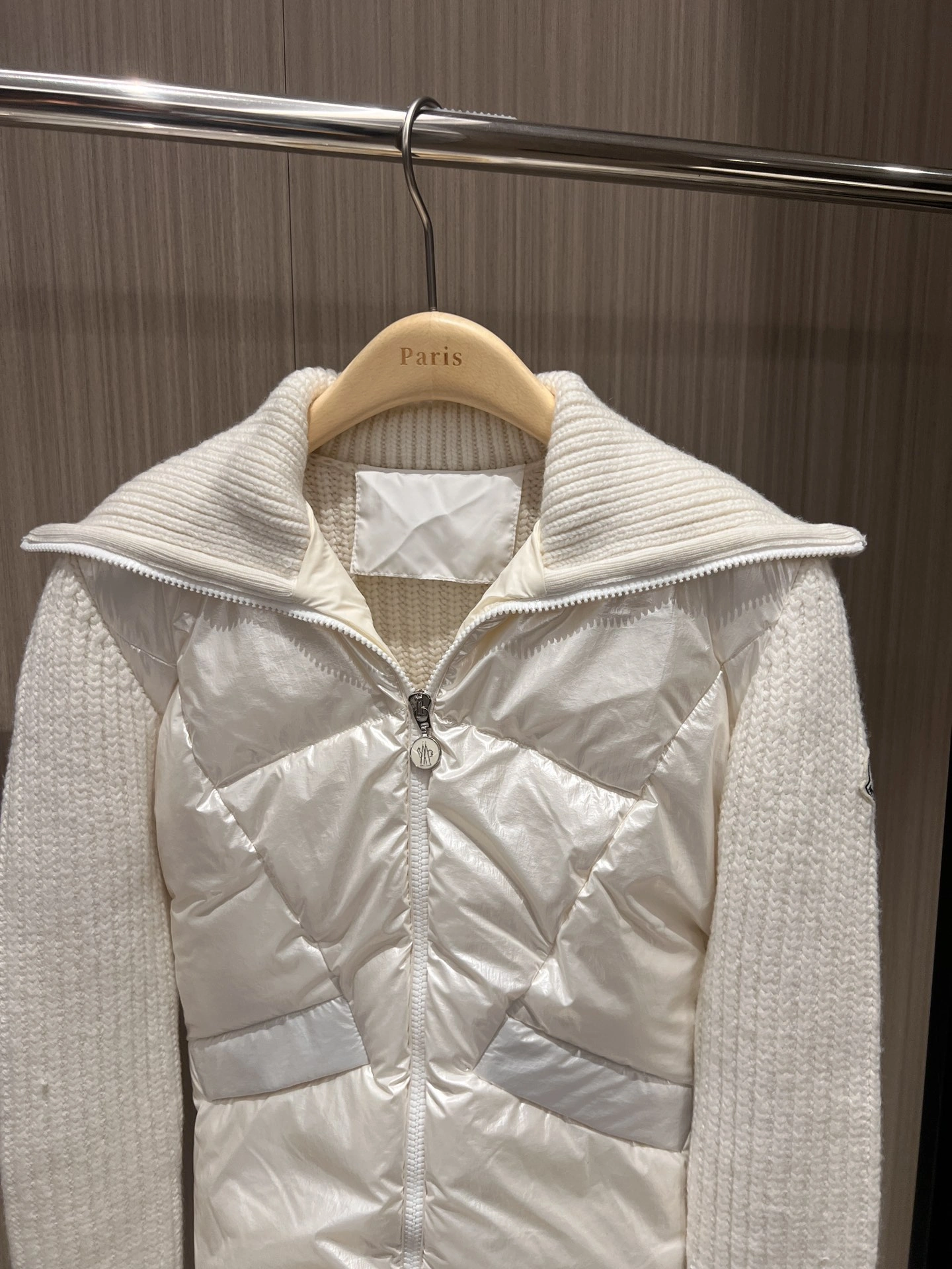 Neat Moncler Down Jackets 145773