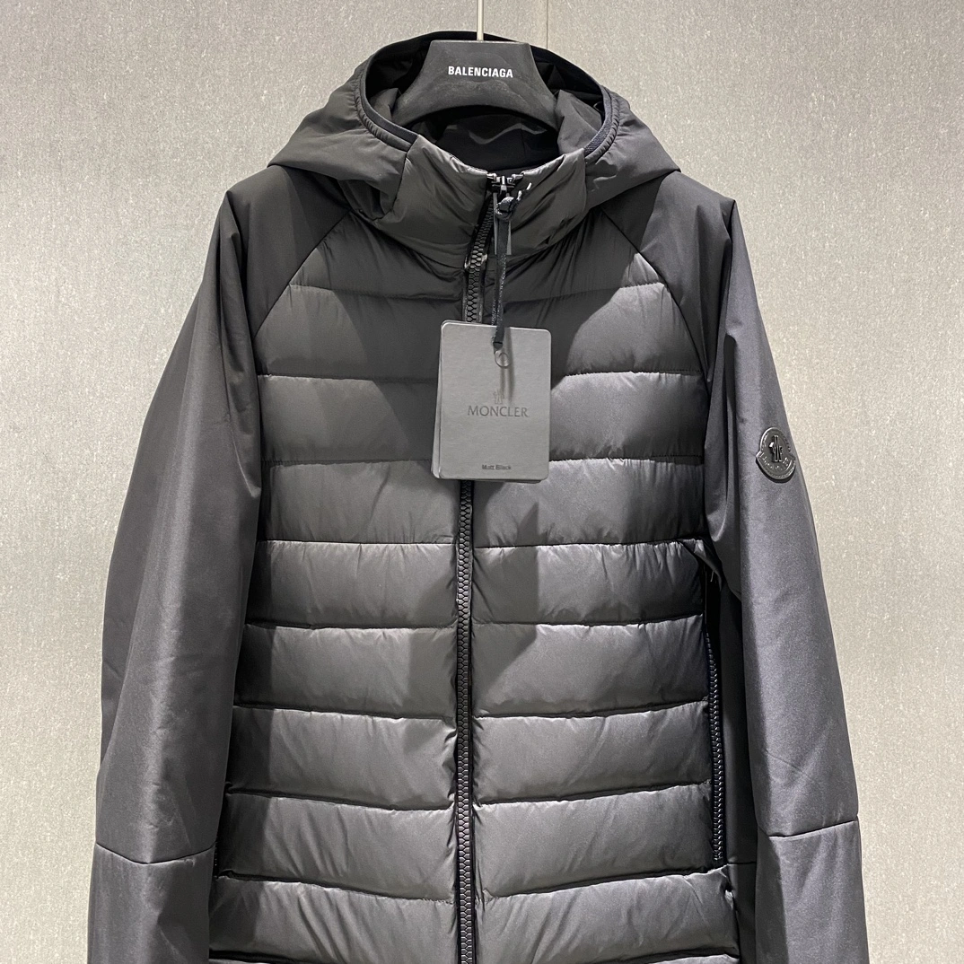 Moncler Down Jackets Stylish 145776