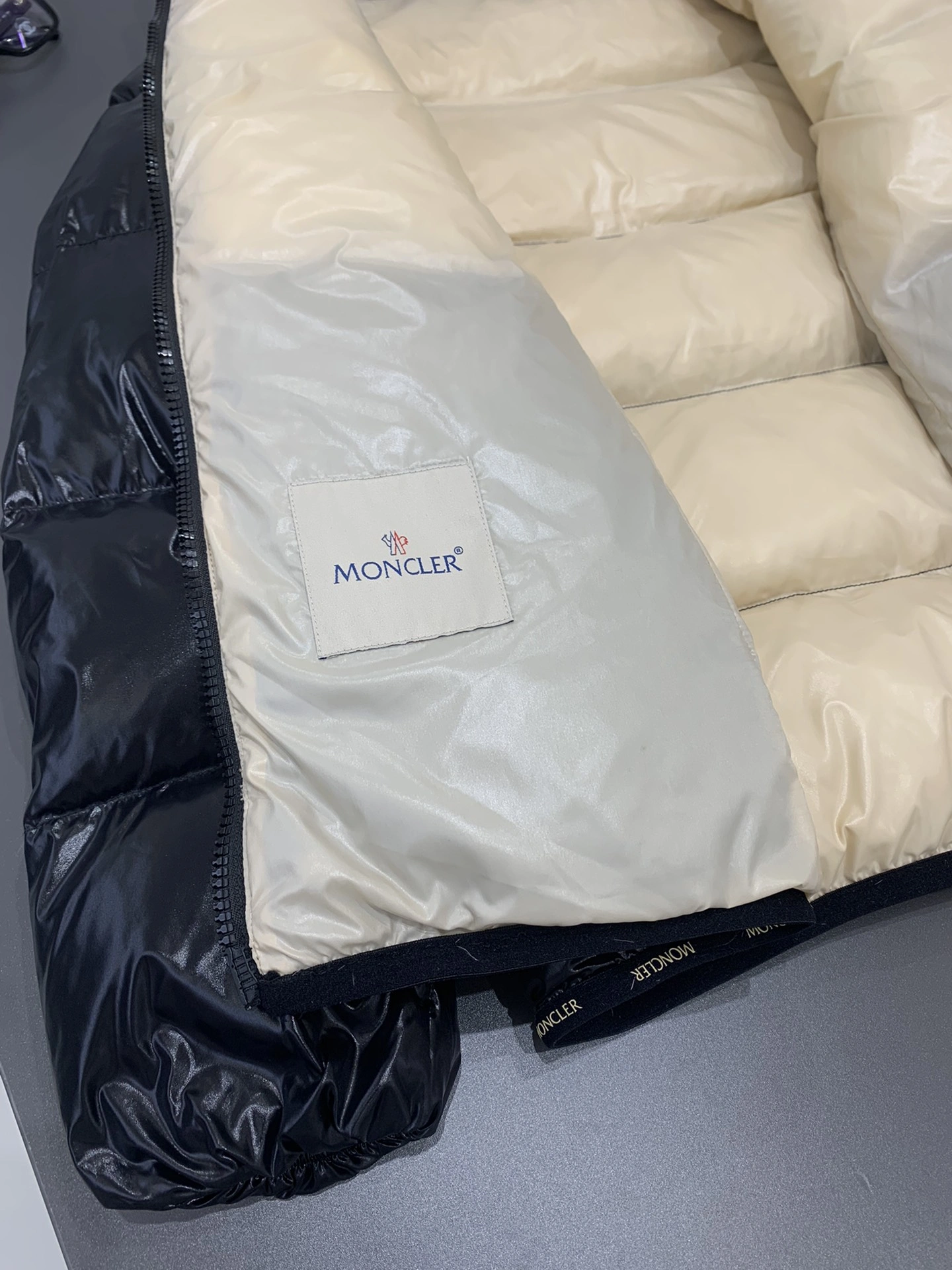 Moncler Down Jackets Trendy 145781