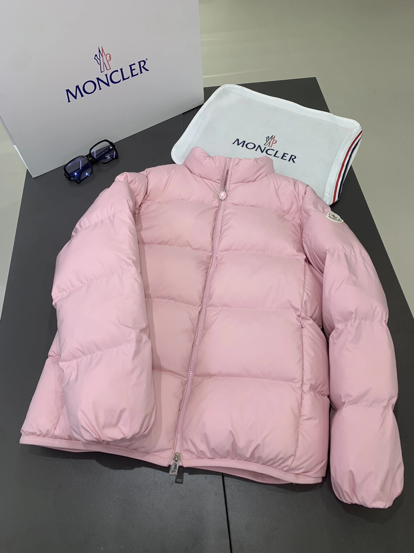 Moncler Down Jackets SportInspired 145771