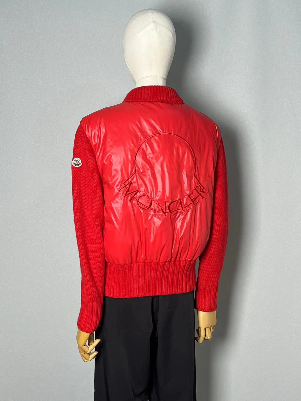 Seasonal Moncler Down Jackets 145772