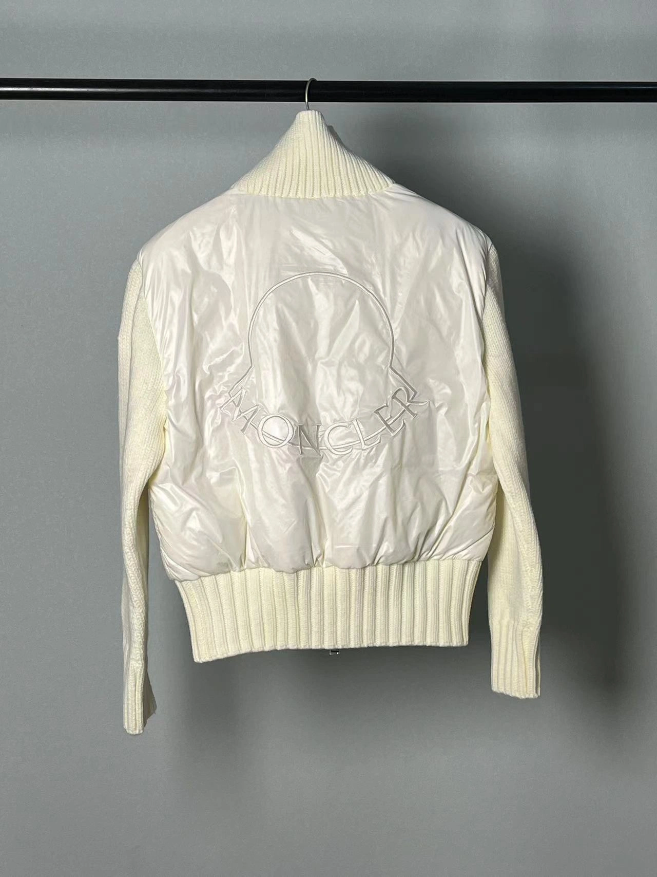 Breathable Moncler Down Jackets 145777
