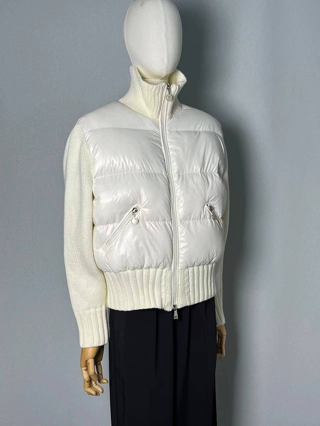 Breathable Moncler Down Jackets 145777