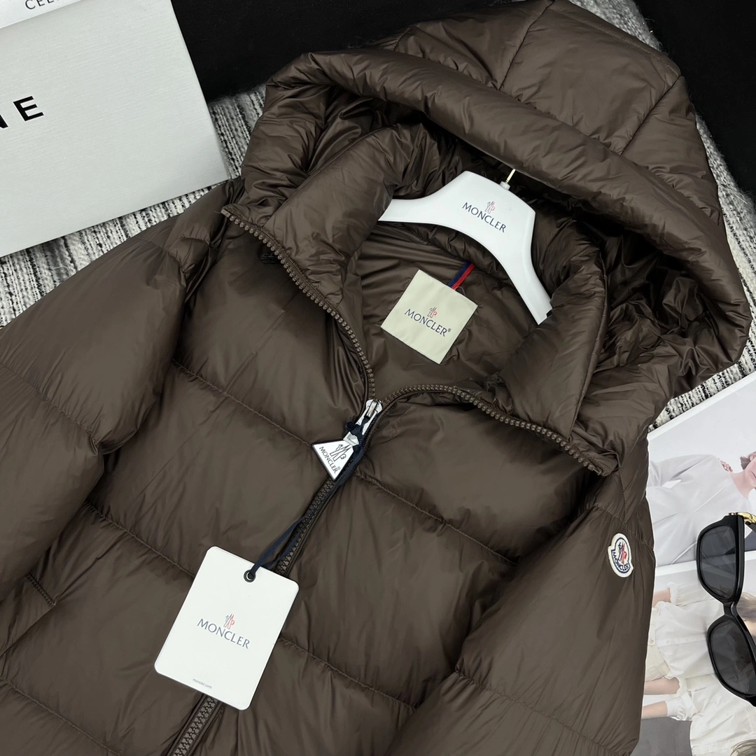 Moncler Down Jackets WeatherProof 145770
