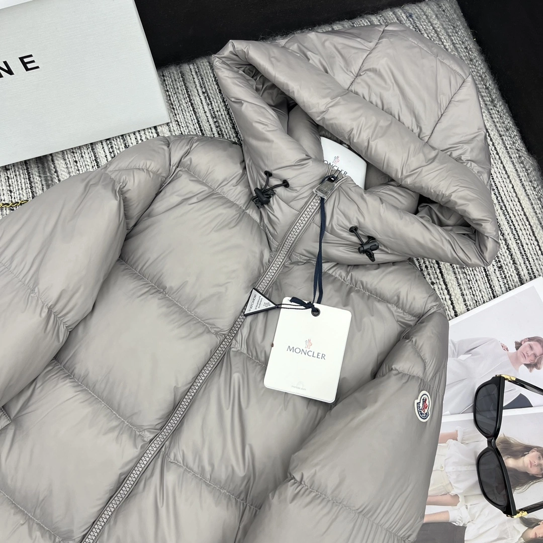MultiPurpose Moncler Down Jackets 145767