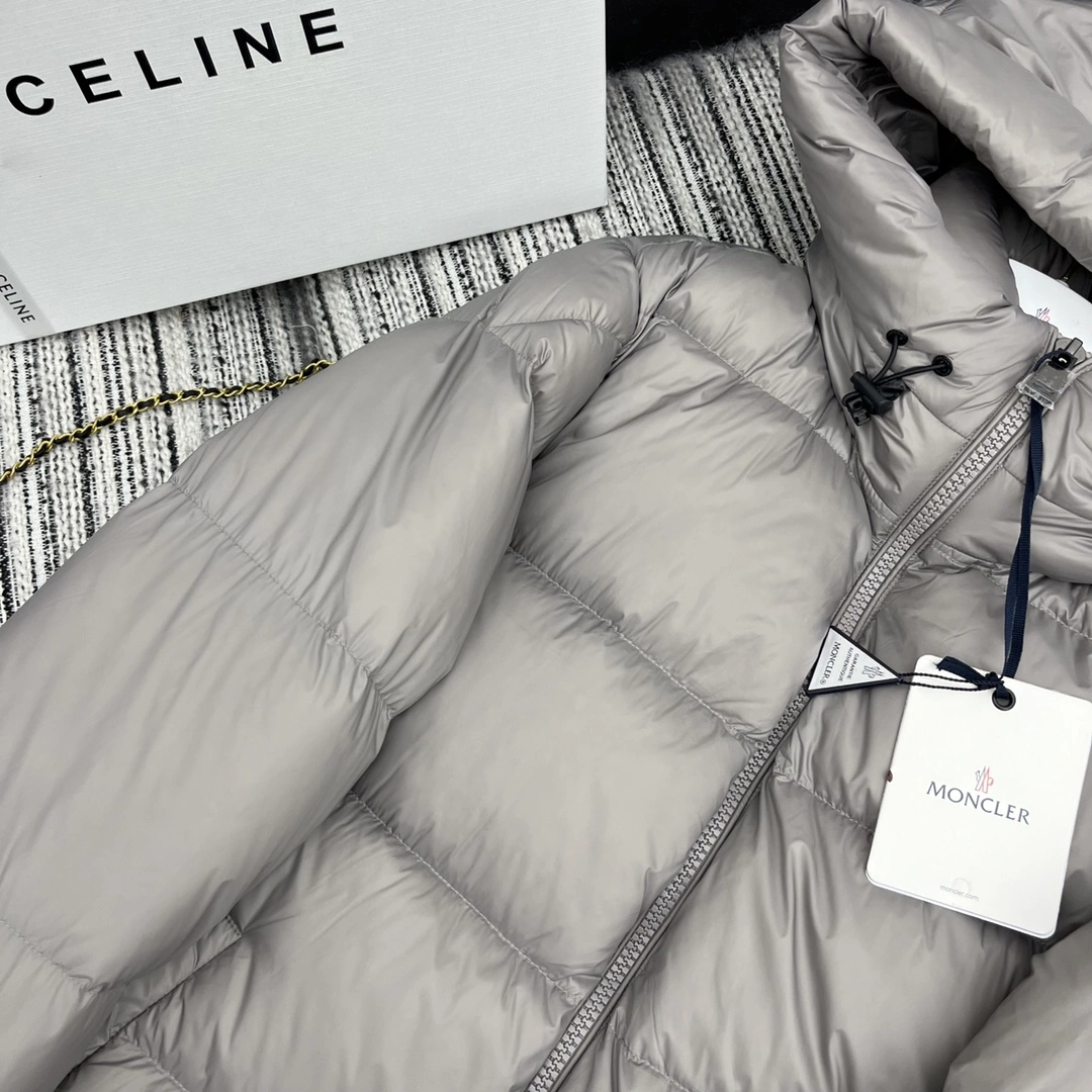 MultiPurpose Moncler Down Jackets 145767