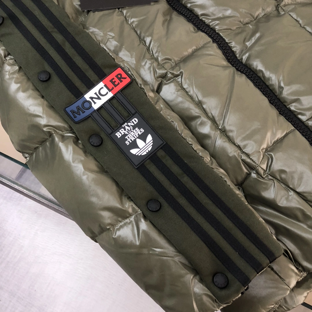 Timeless Moncler Down Jackets 145758