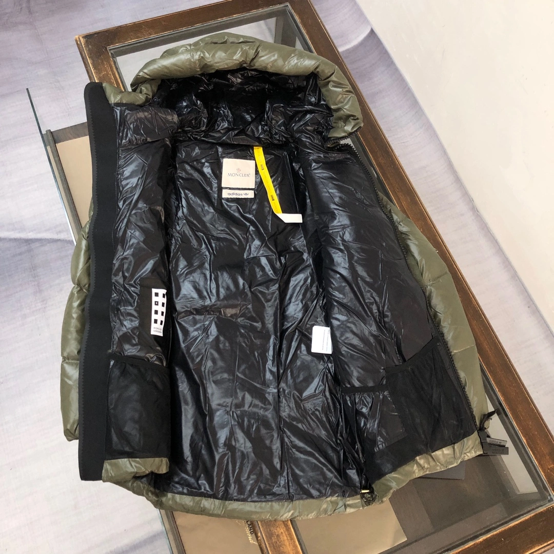 Timeless Moncler Down Jackets 145758