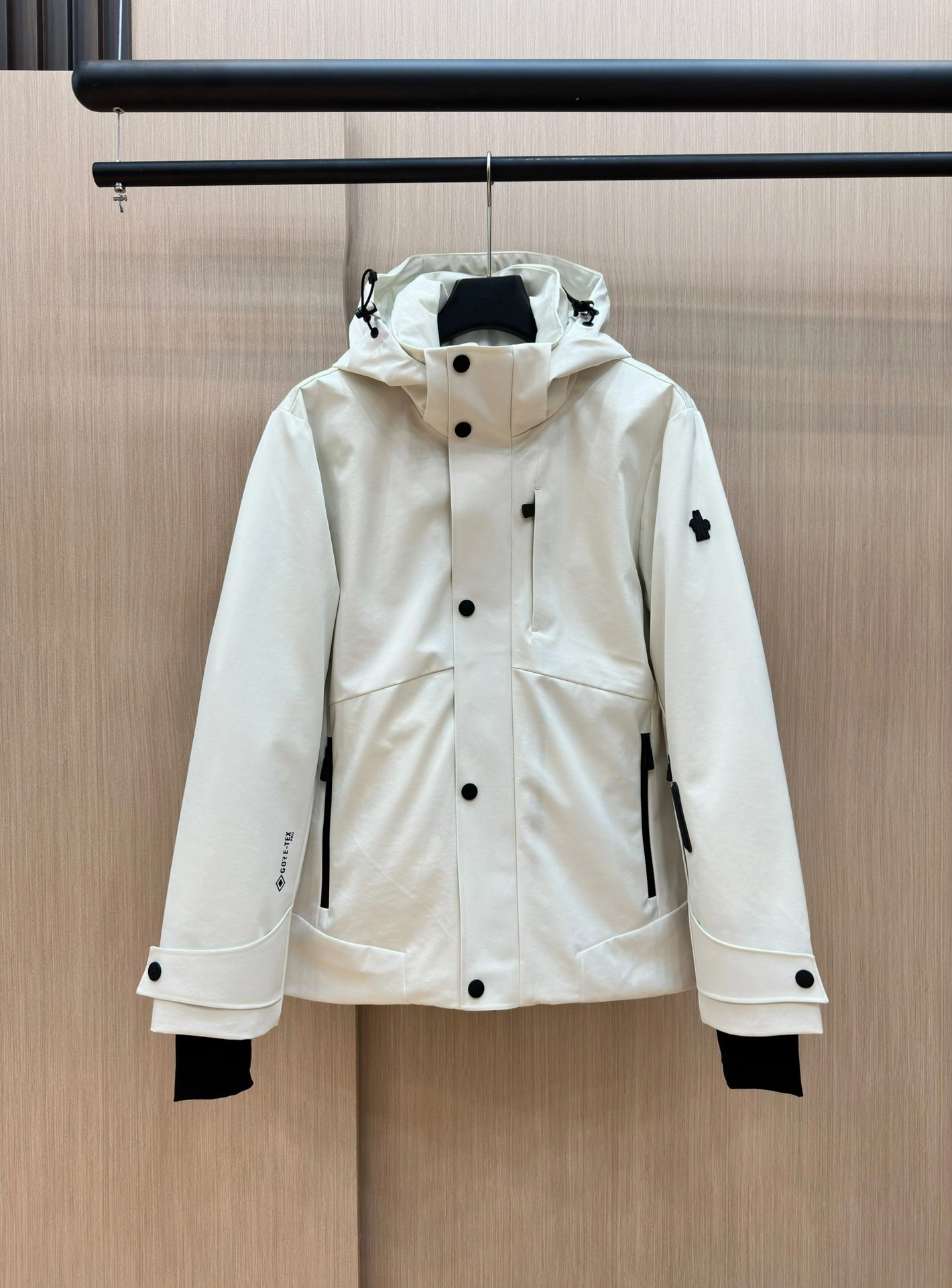Seasonal Moncler Down Jackets 145749