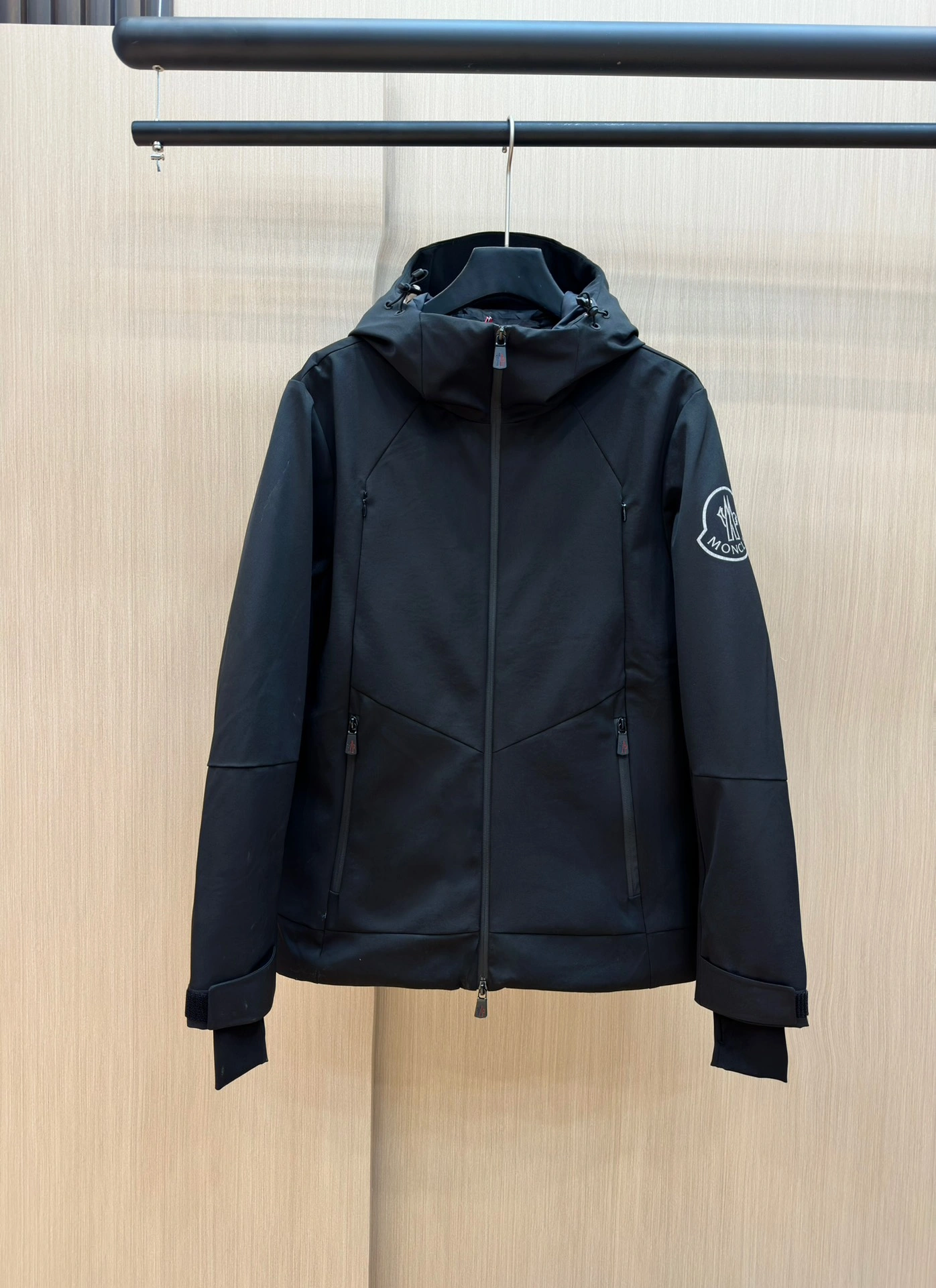 Lightweight Moncler Down Jackets 145756