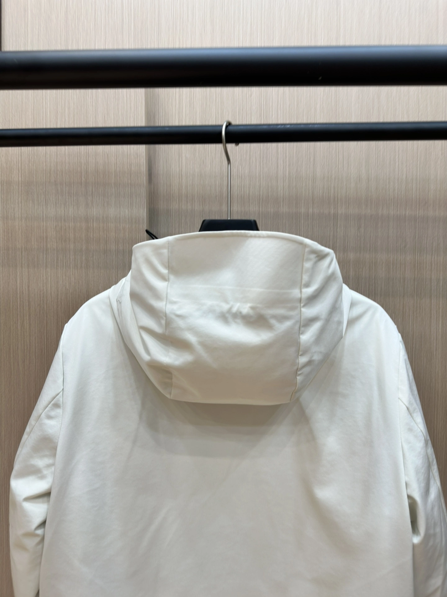 SmoothTexture Moncler Down Jackets 145747