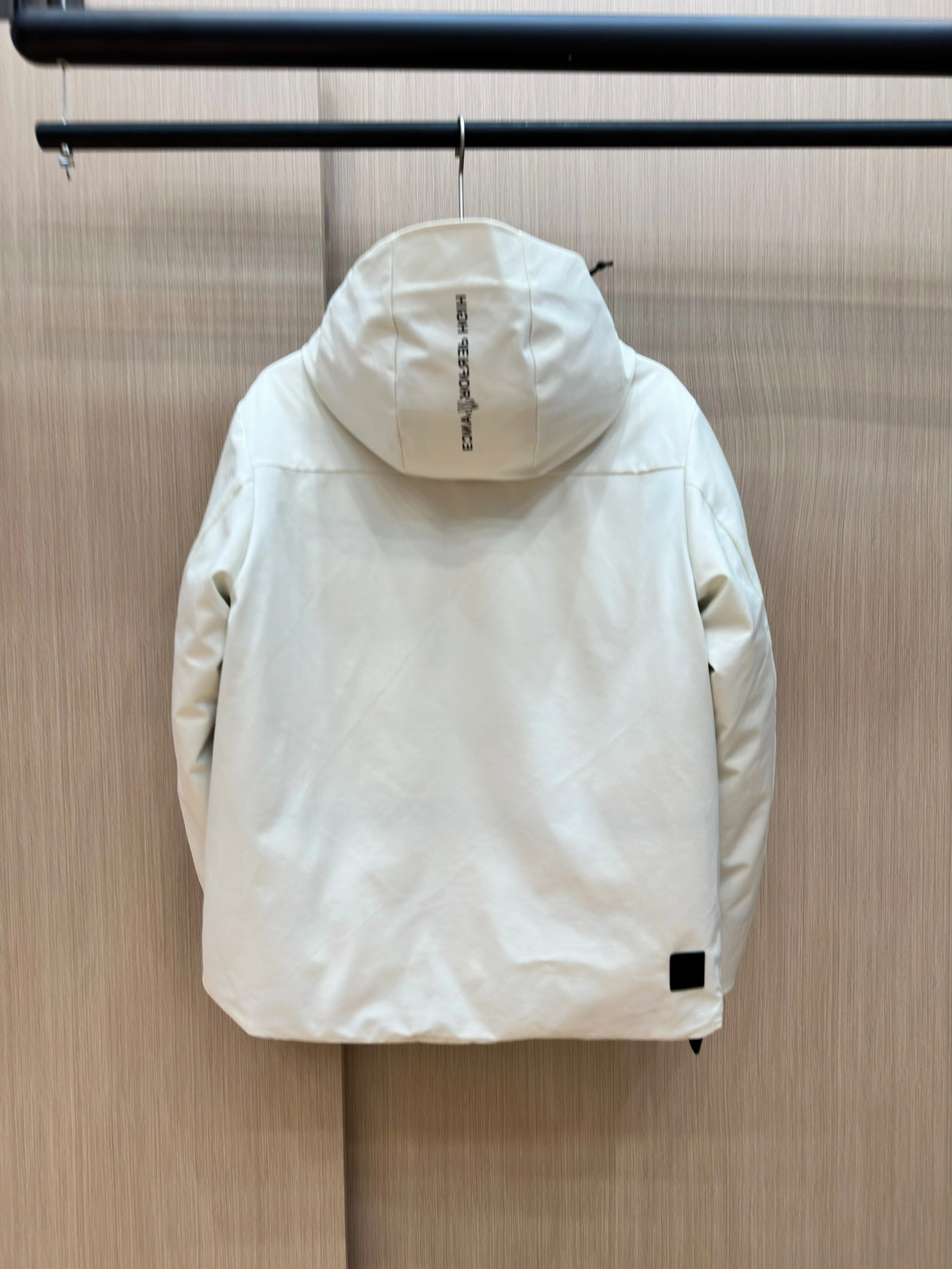 EasyMatch Moncler Down Jackets 145750