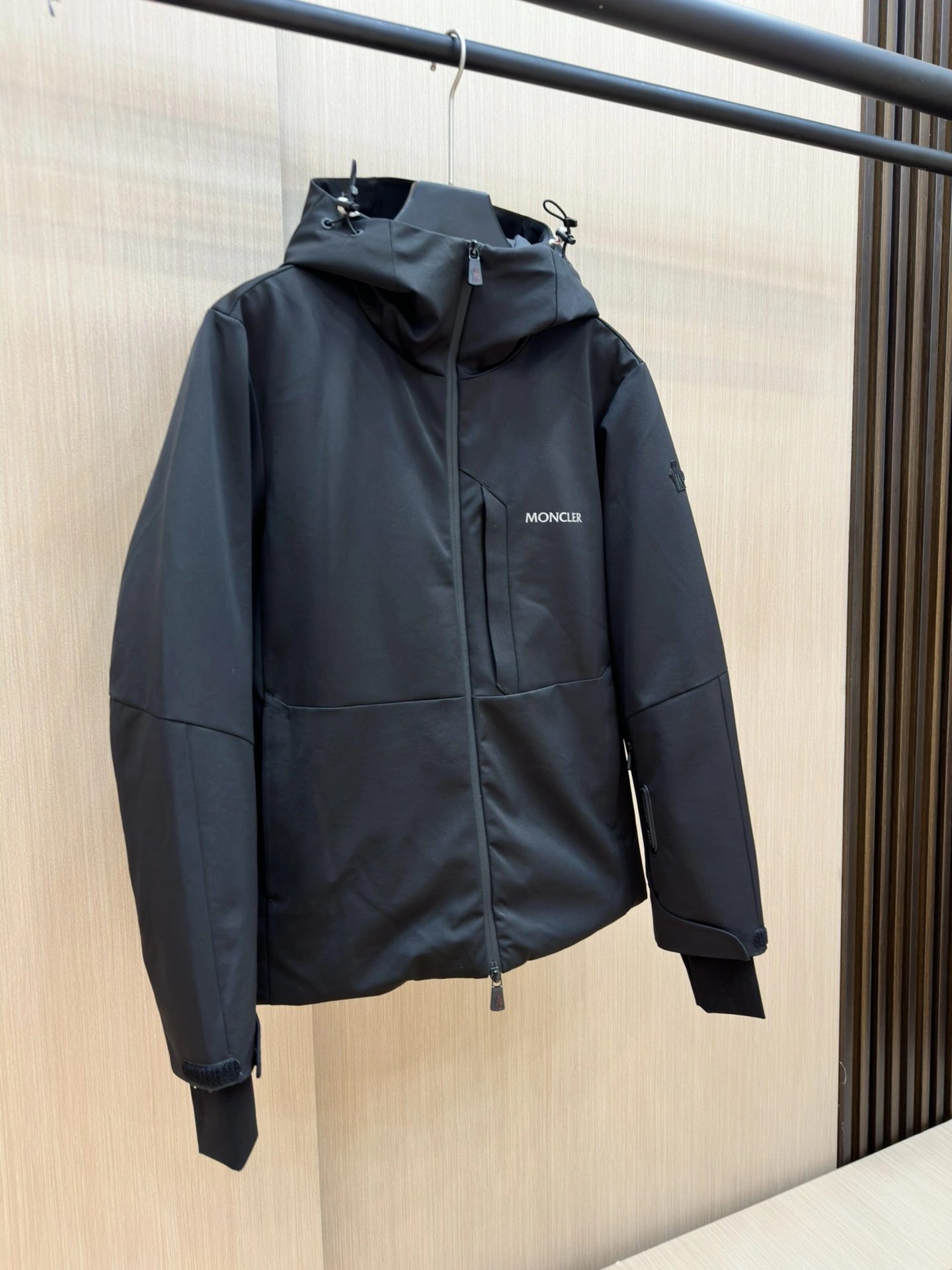 FashionForward Moncler Down Jackets 145760