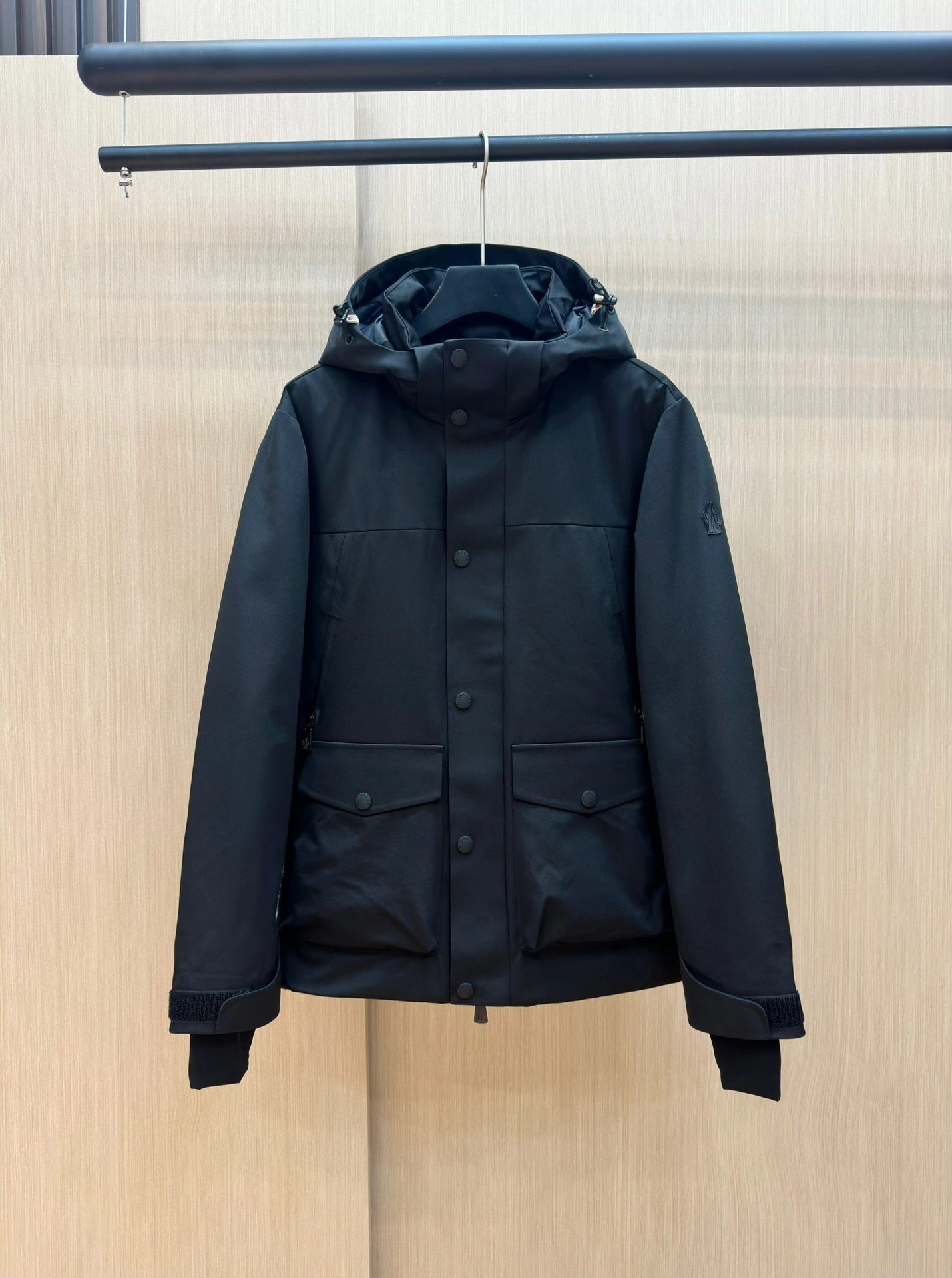 GoodFit Moncler Down Jackets 145752