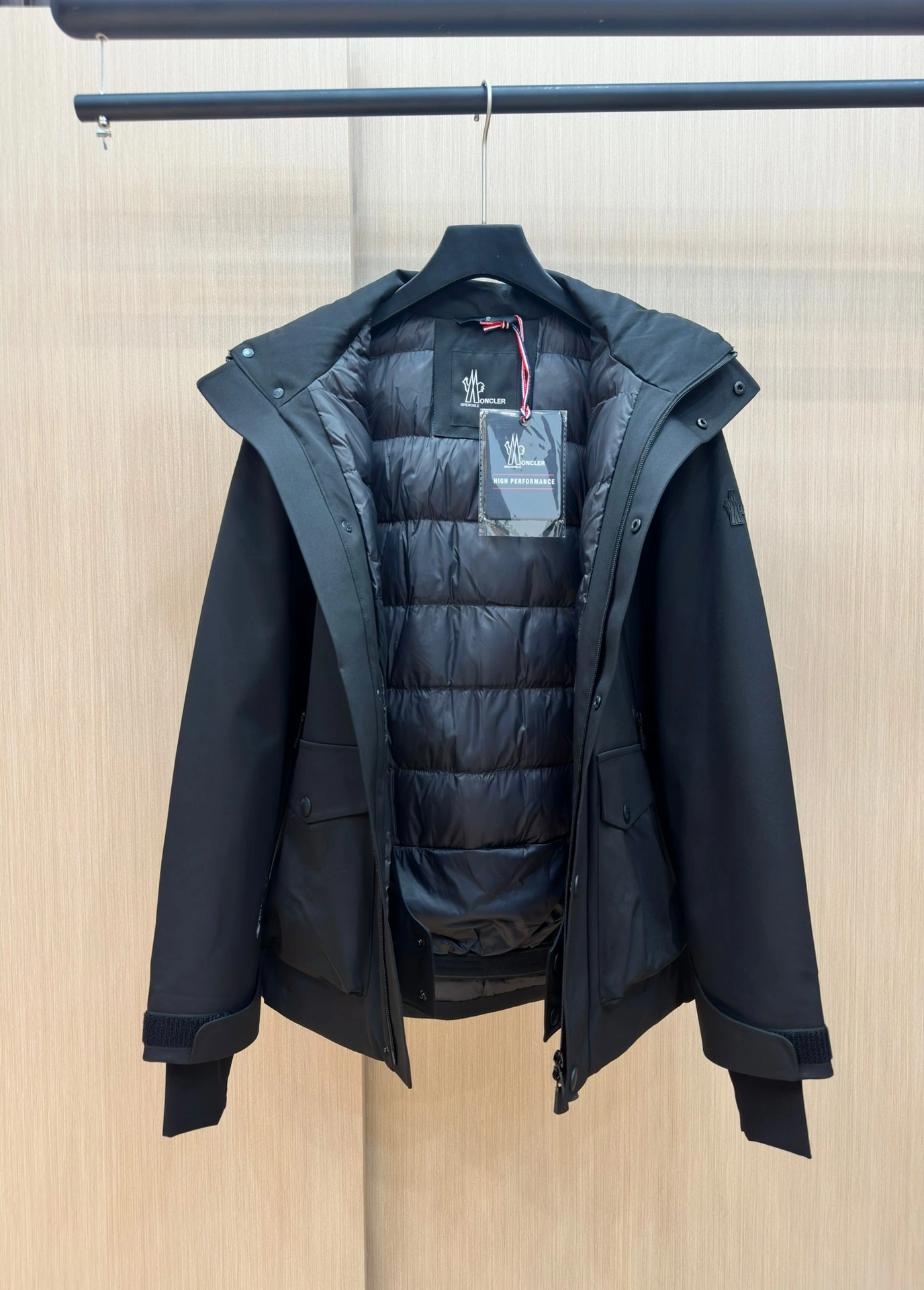 GoodFit Moncler Down Jackets 145752