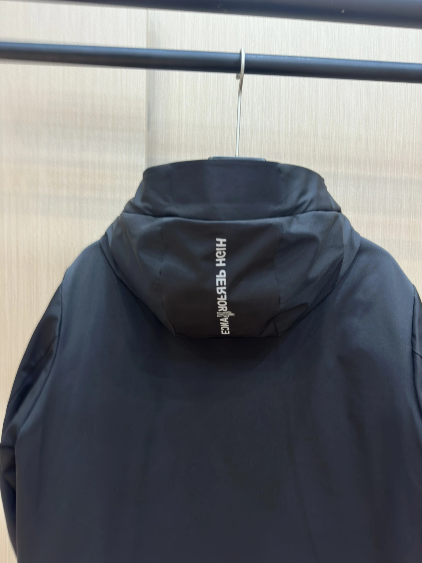 GoodFit Moncler Down Jackets 145752