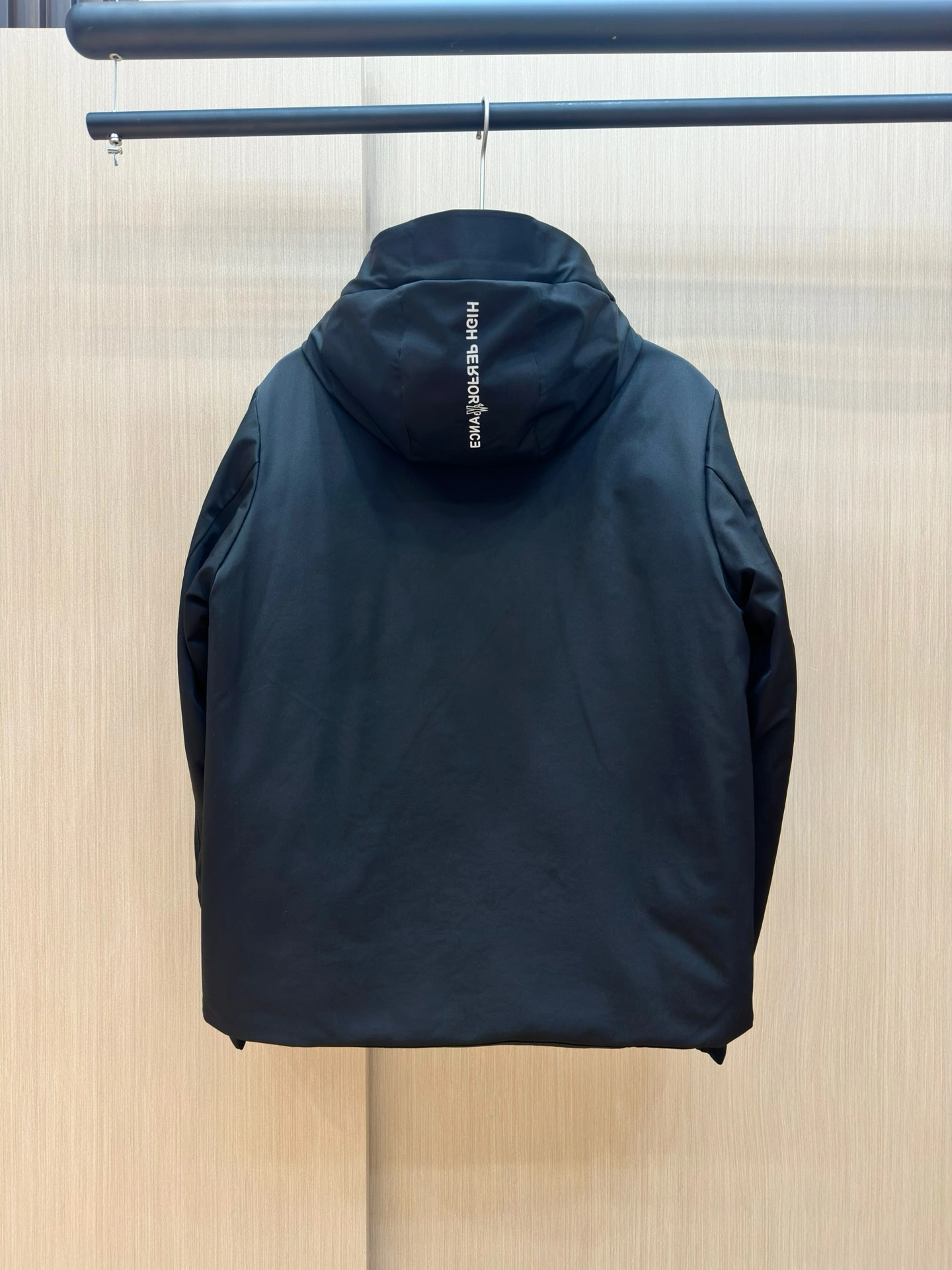 GoodFit Moncler Down Jackets 145752