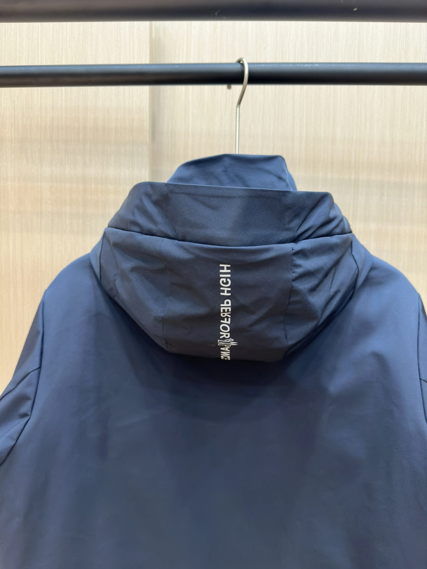 Sleek Moncler Down Jackets 145755