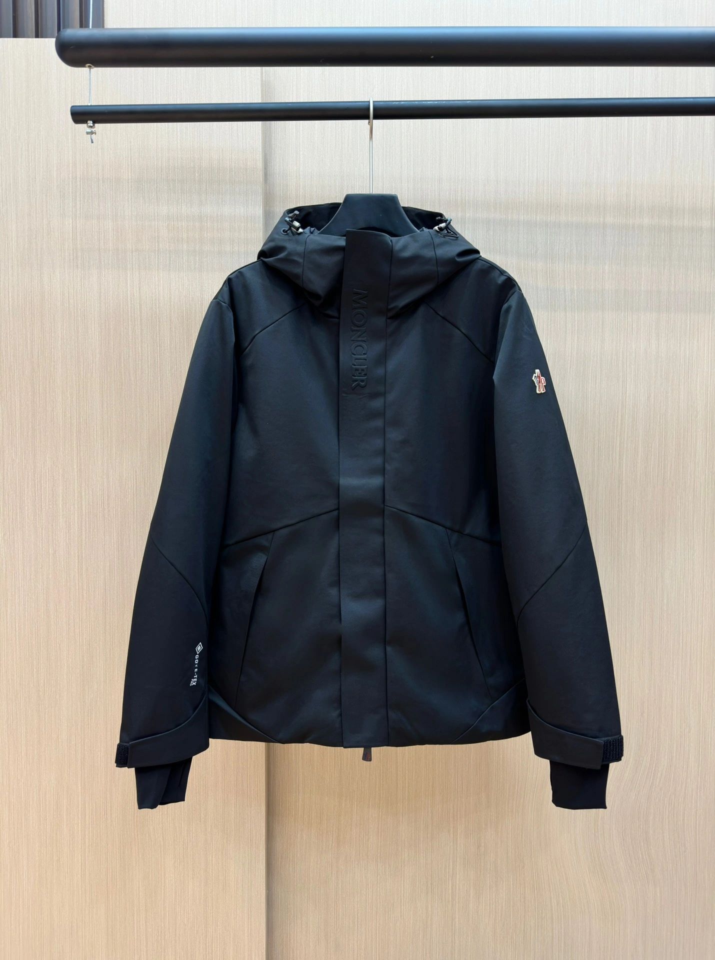 Moncler Down Jackets TechFriendly 145751