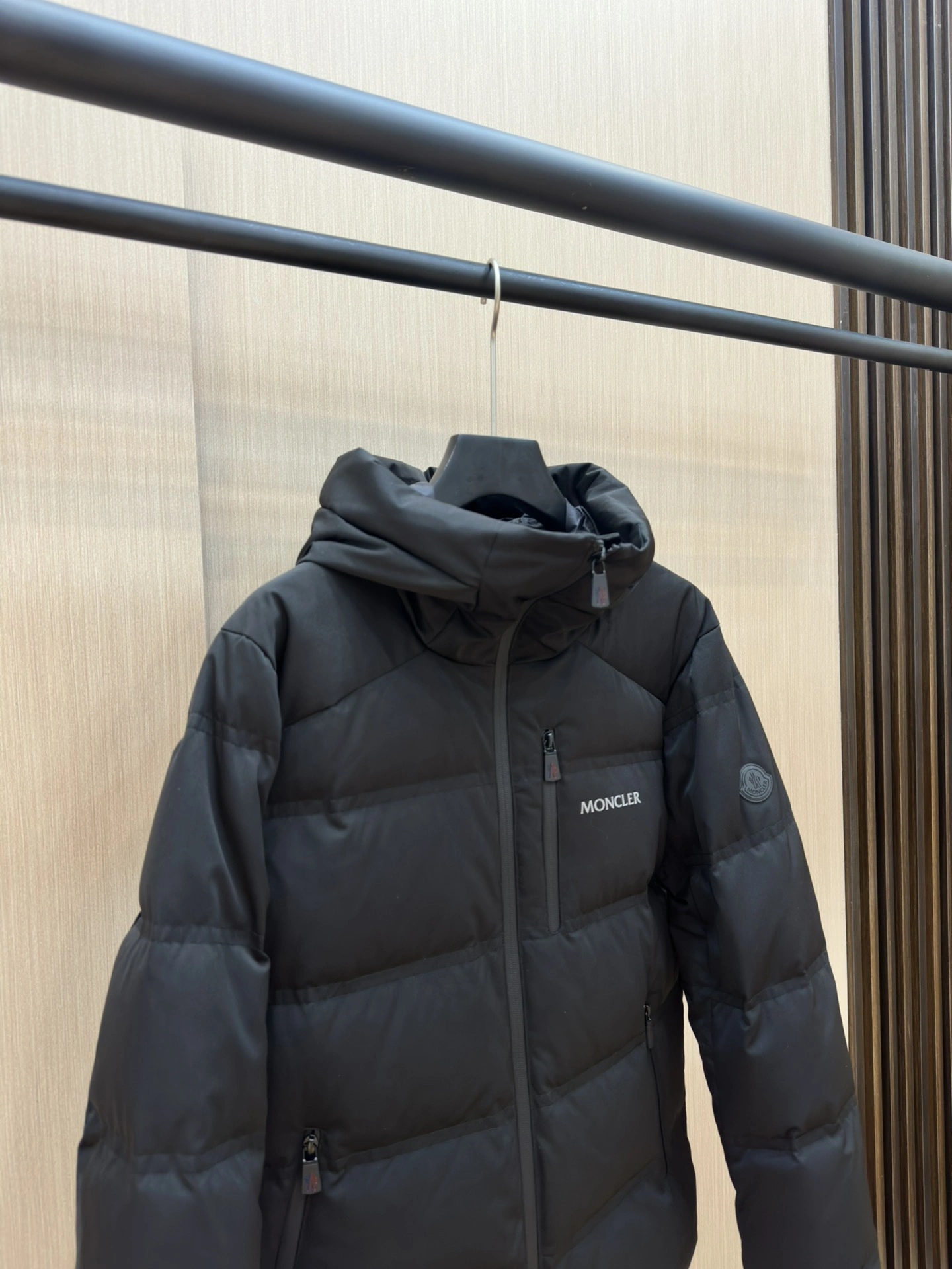 WellDesigned Moncler Down Jackets 145745