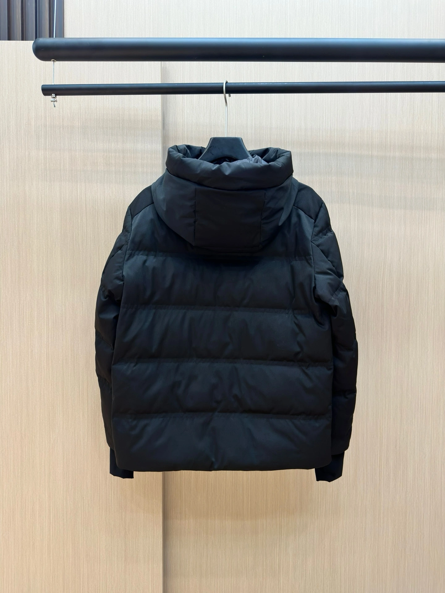 WellDesigned Moncler Down Jackets 145745