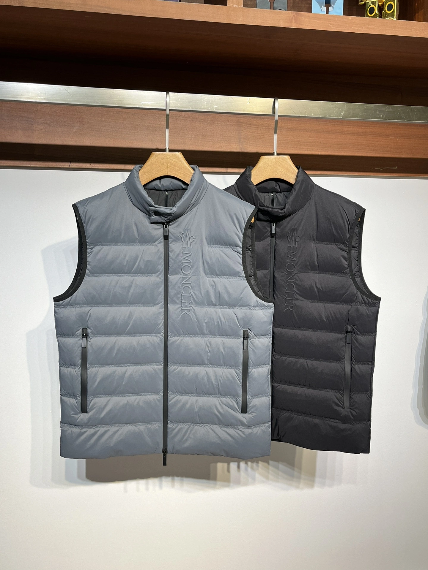 Attractive Moncler Down Jackets 145754