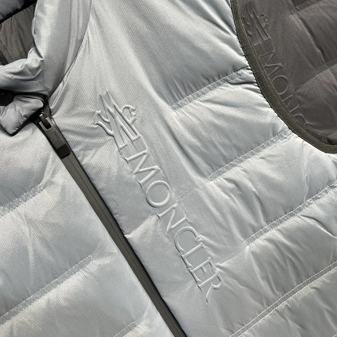 Attractive Moncler Down Jackets 145754