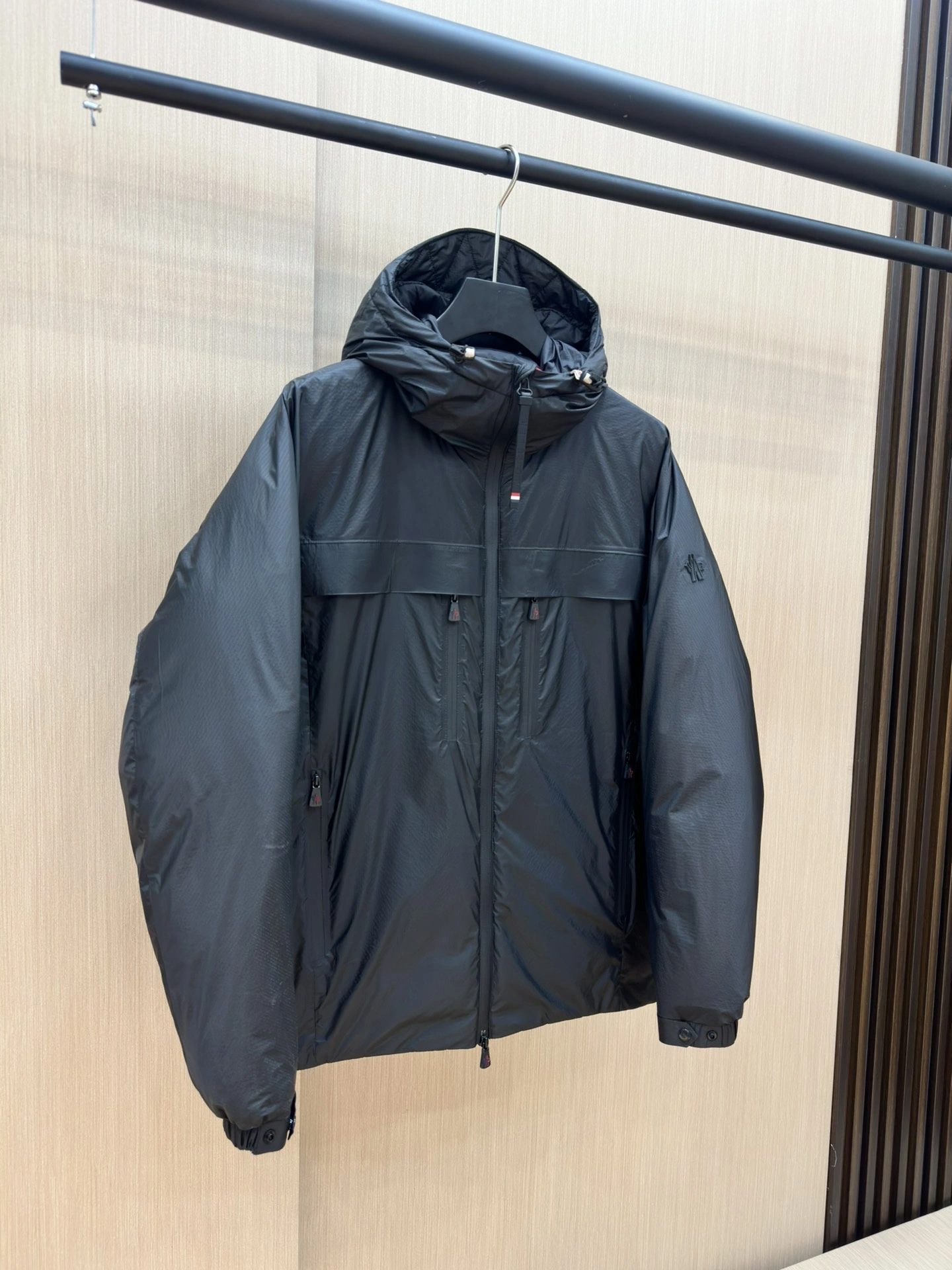 Premium Moncler Down Jackets 145742