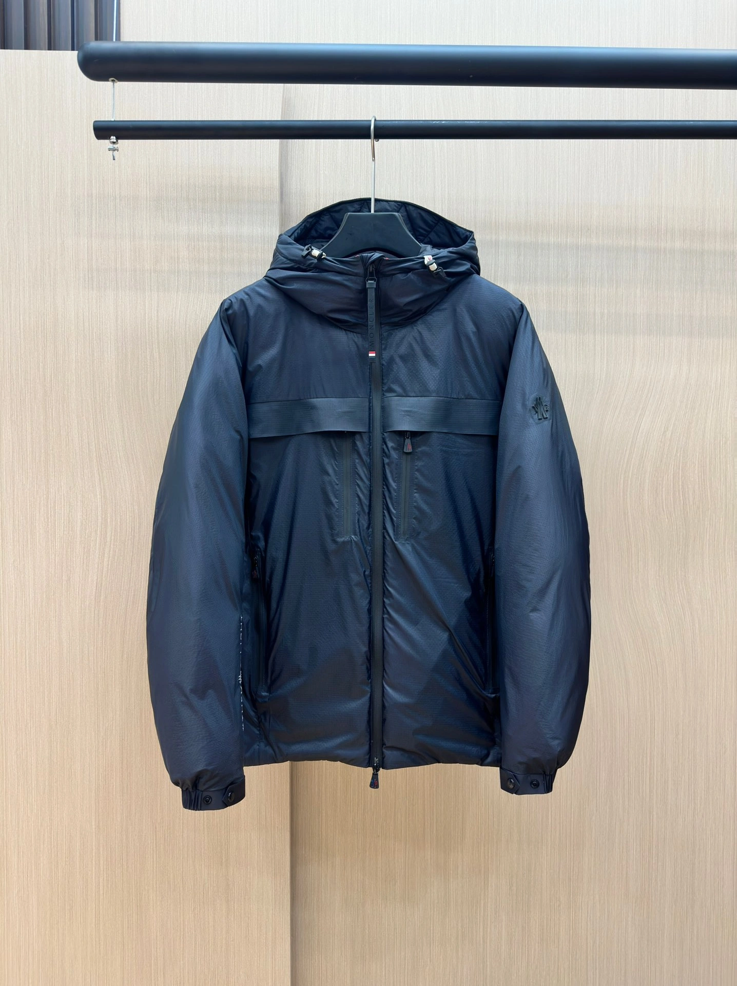 Unisex Moncler Down Jackets 145738
