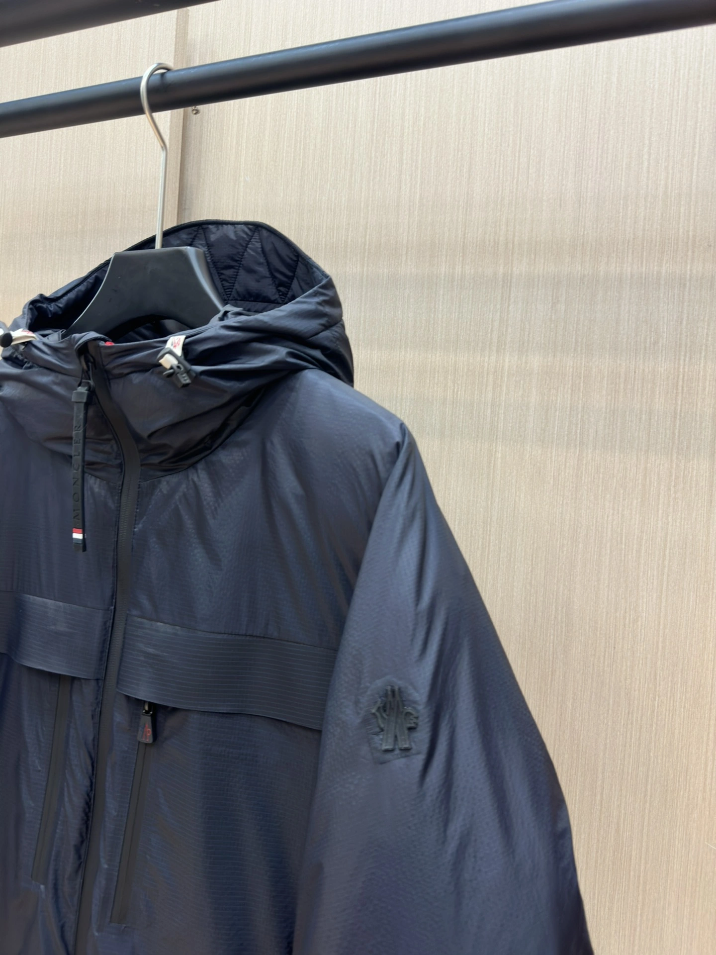 Unisex Moncler Down Jackets 145738